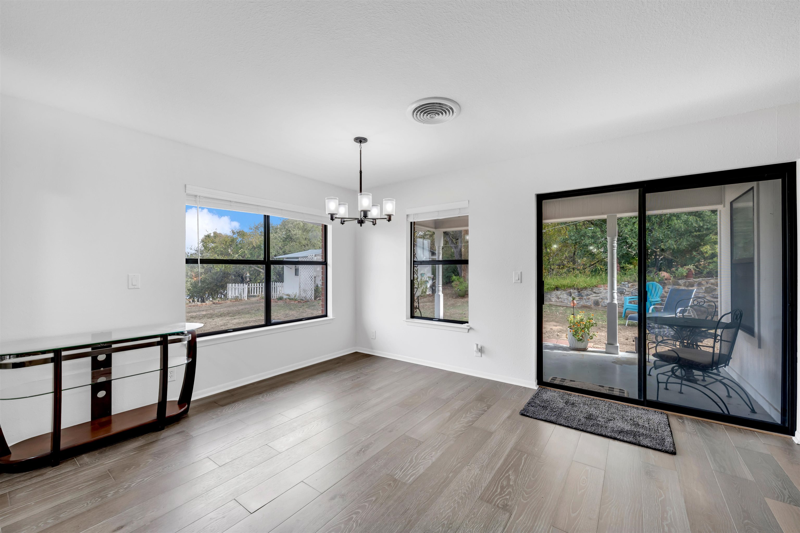 335 Lake Drive