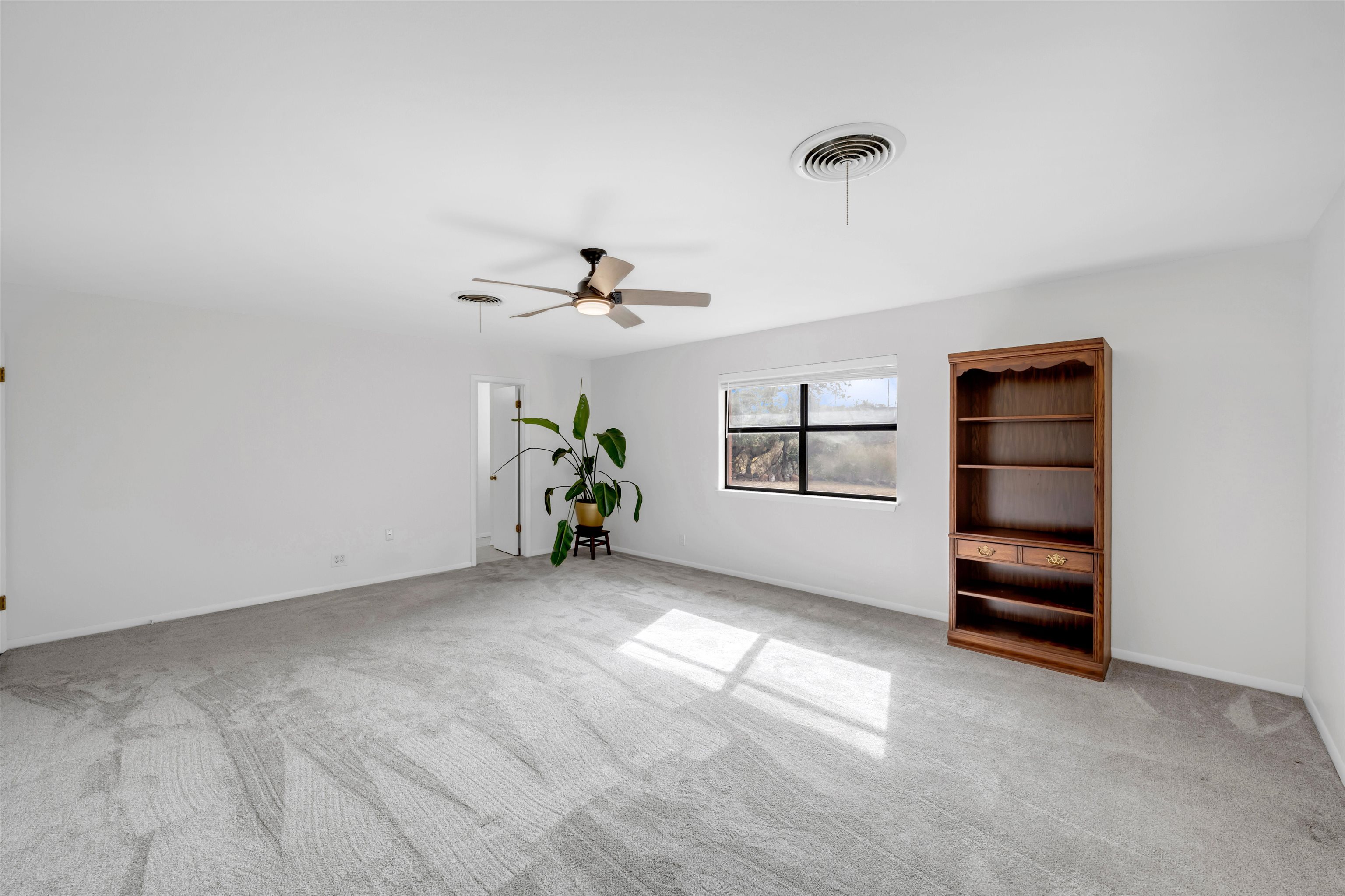 335 Lake Drive