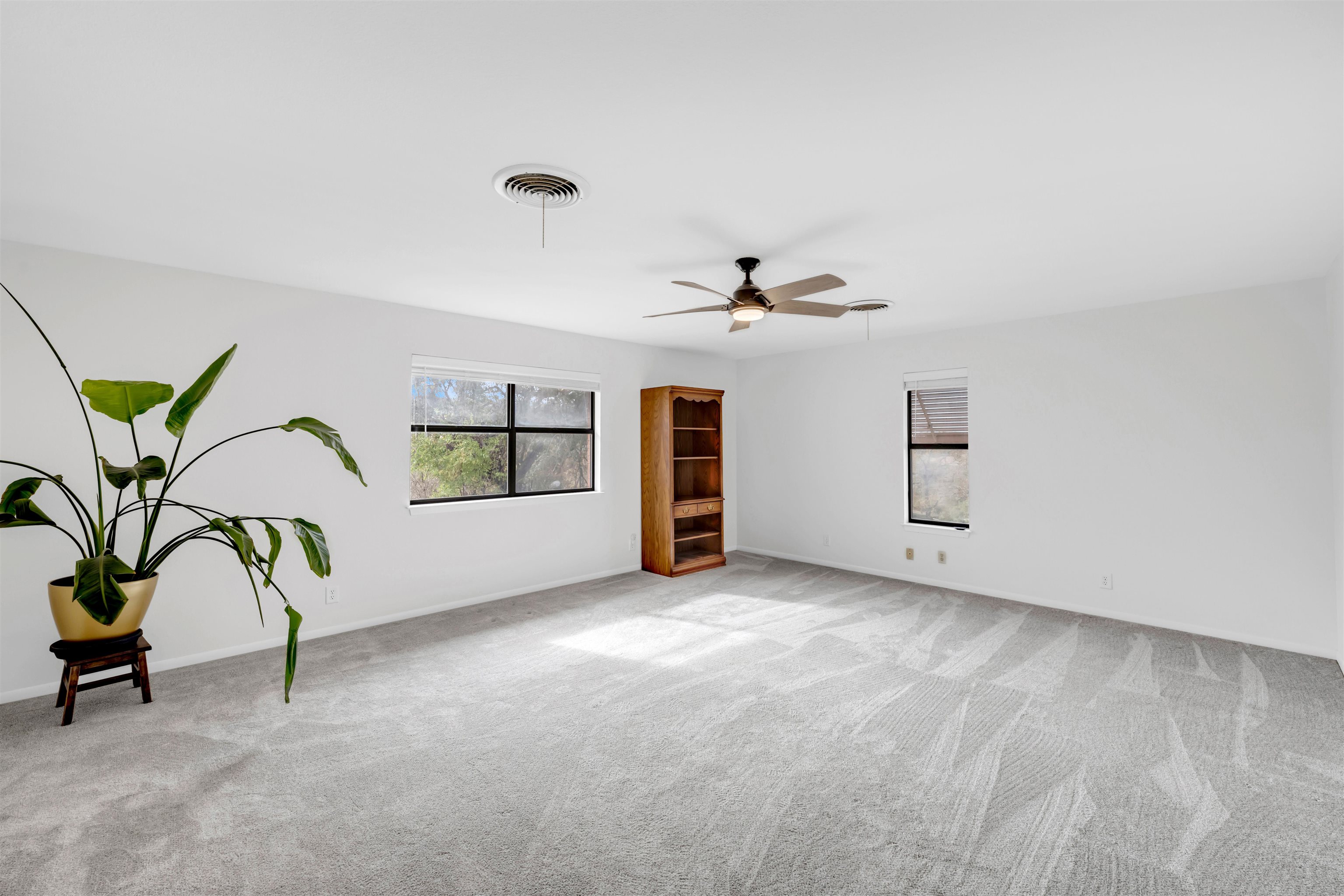335 Lake Drive