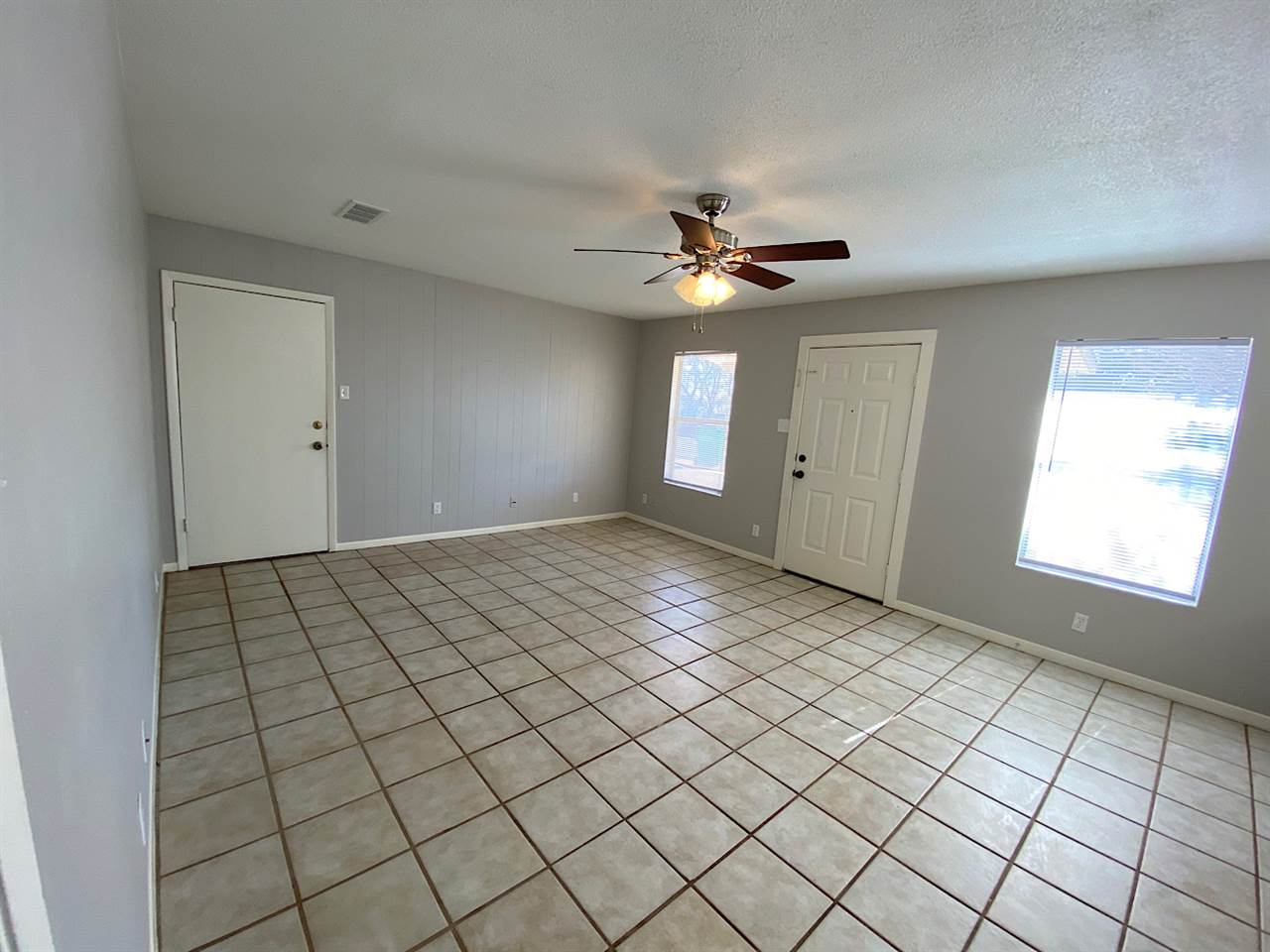 101 E Granite Street