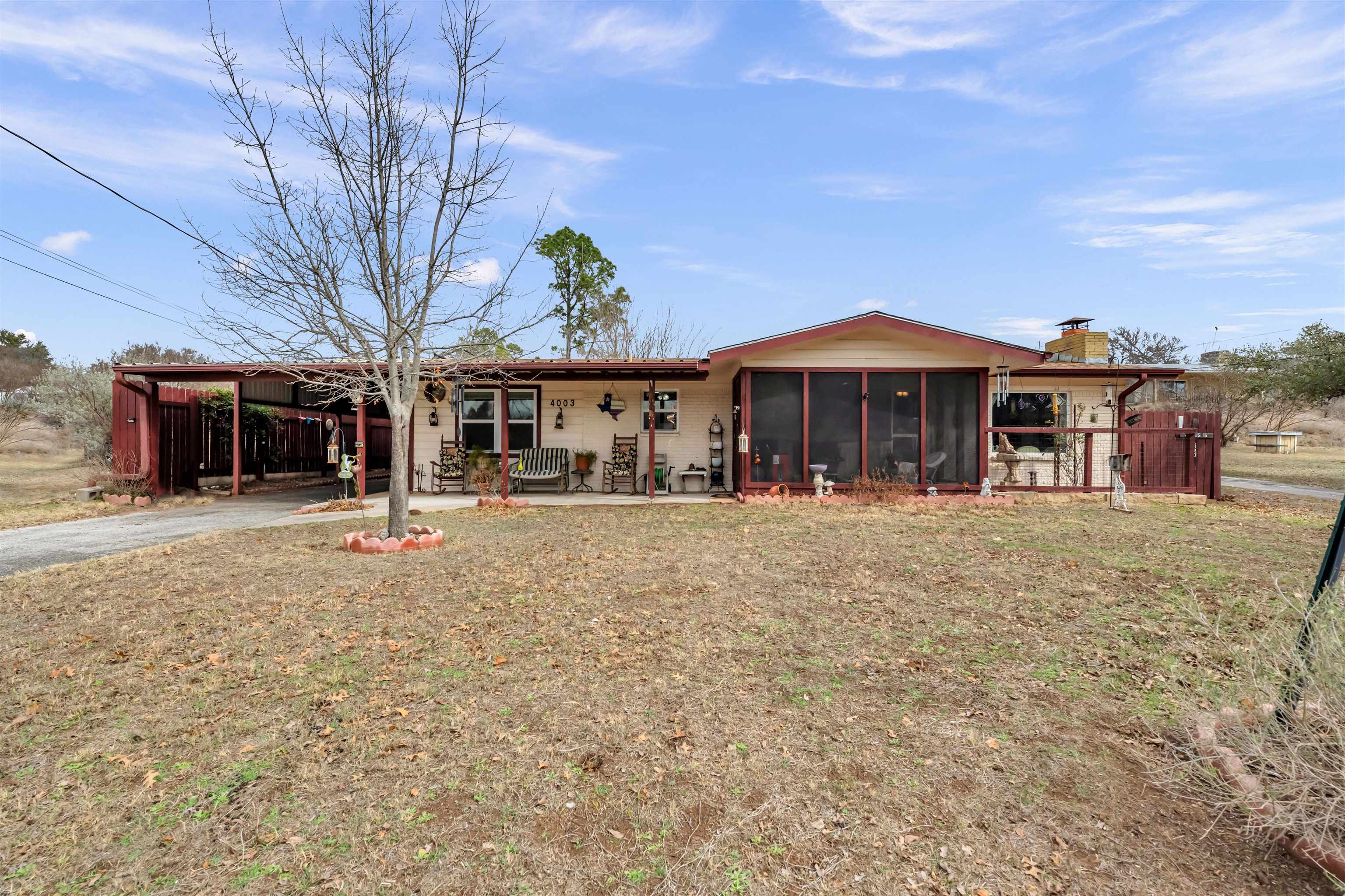 4003 River Oaks Dr.