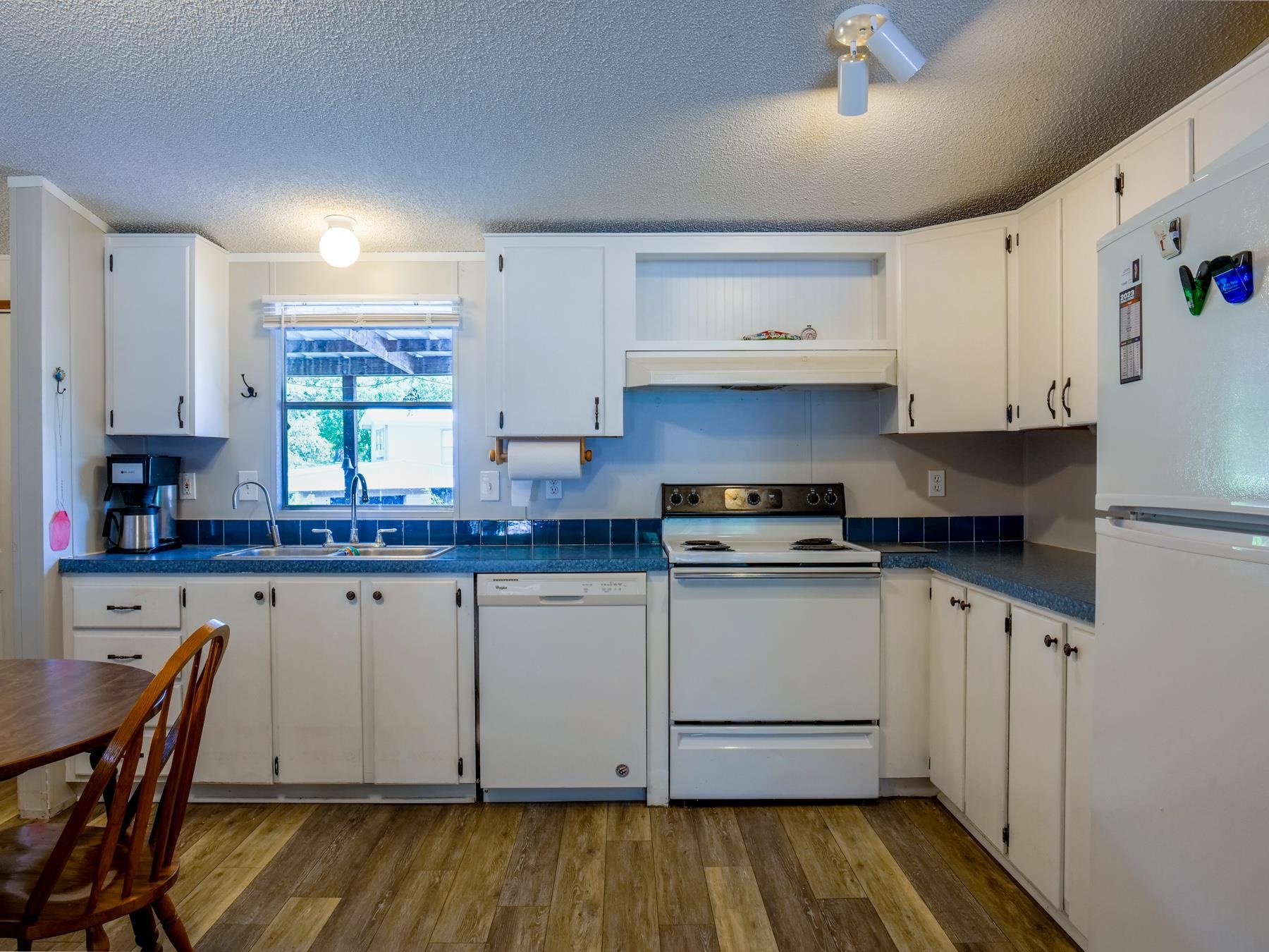 631 County Road 136B