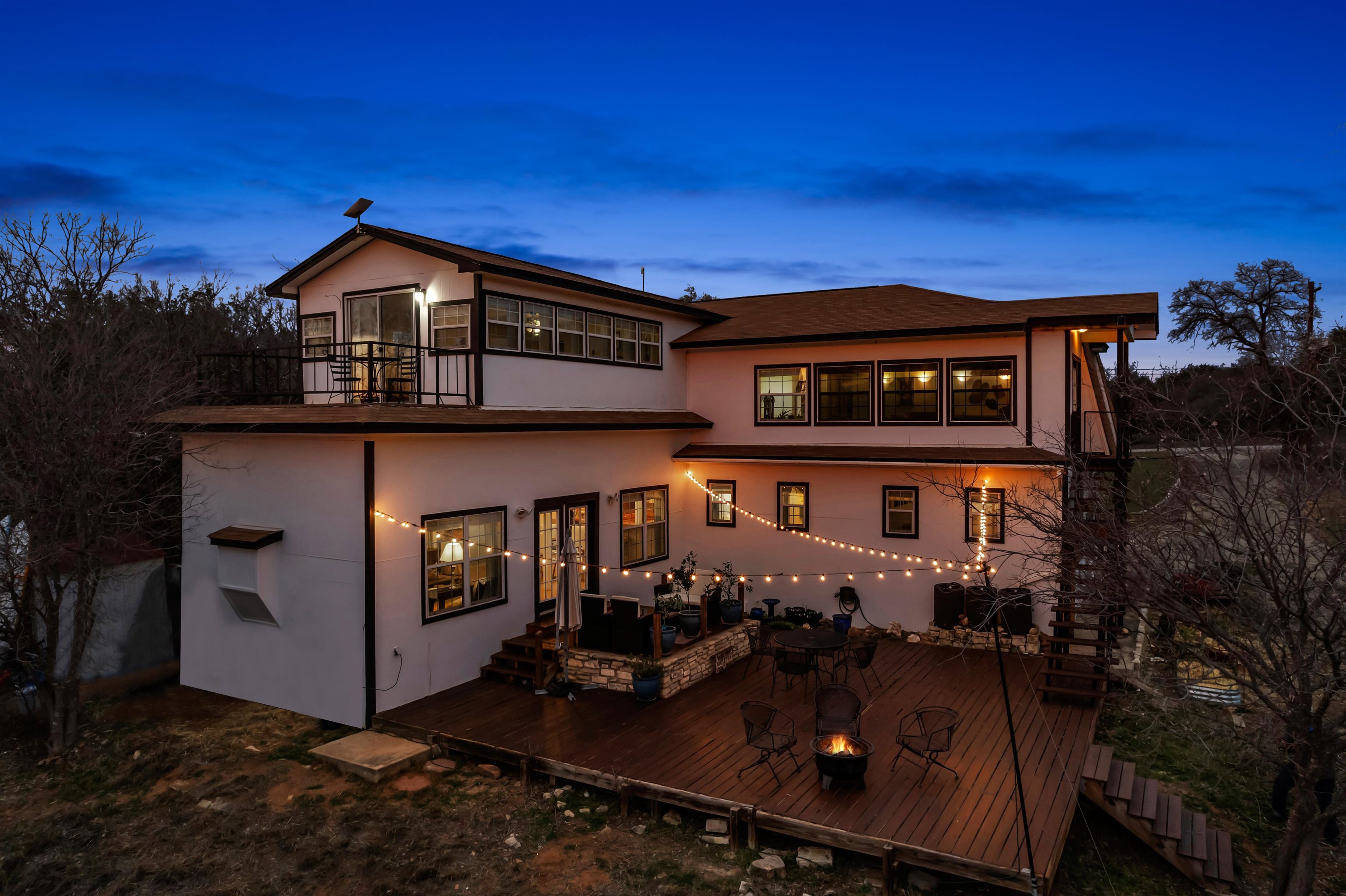 7036 River Oaks Drive