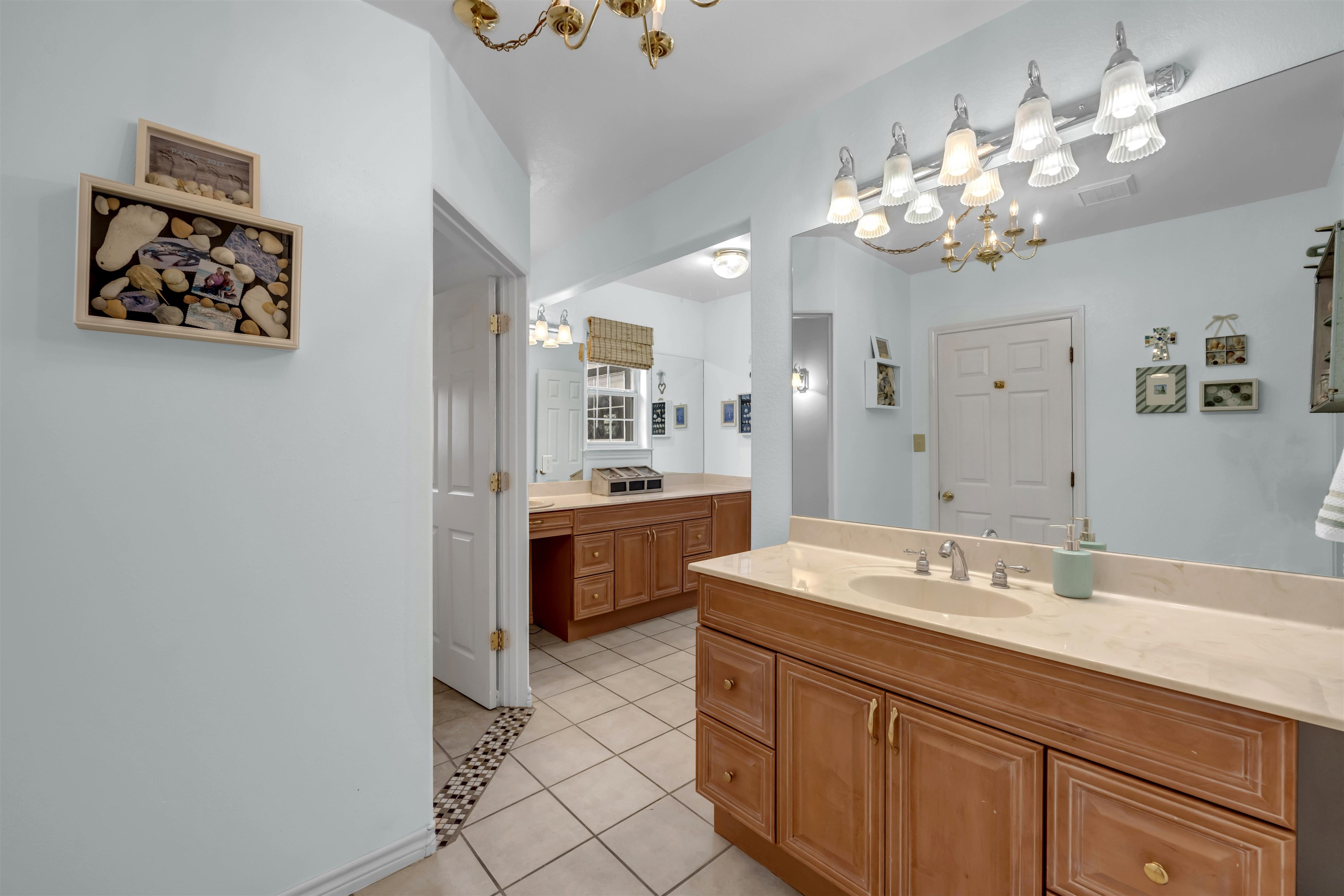 7036 River Oaks Drive