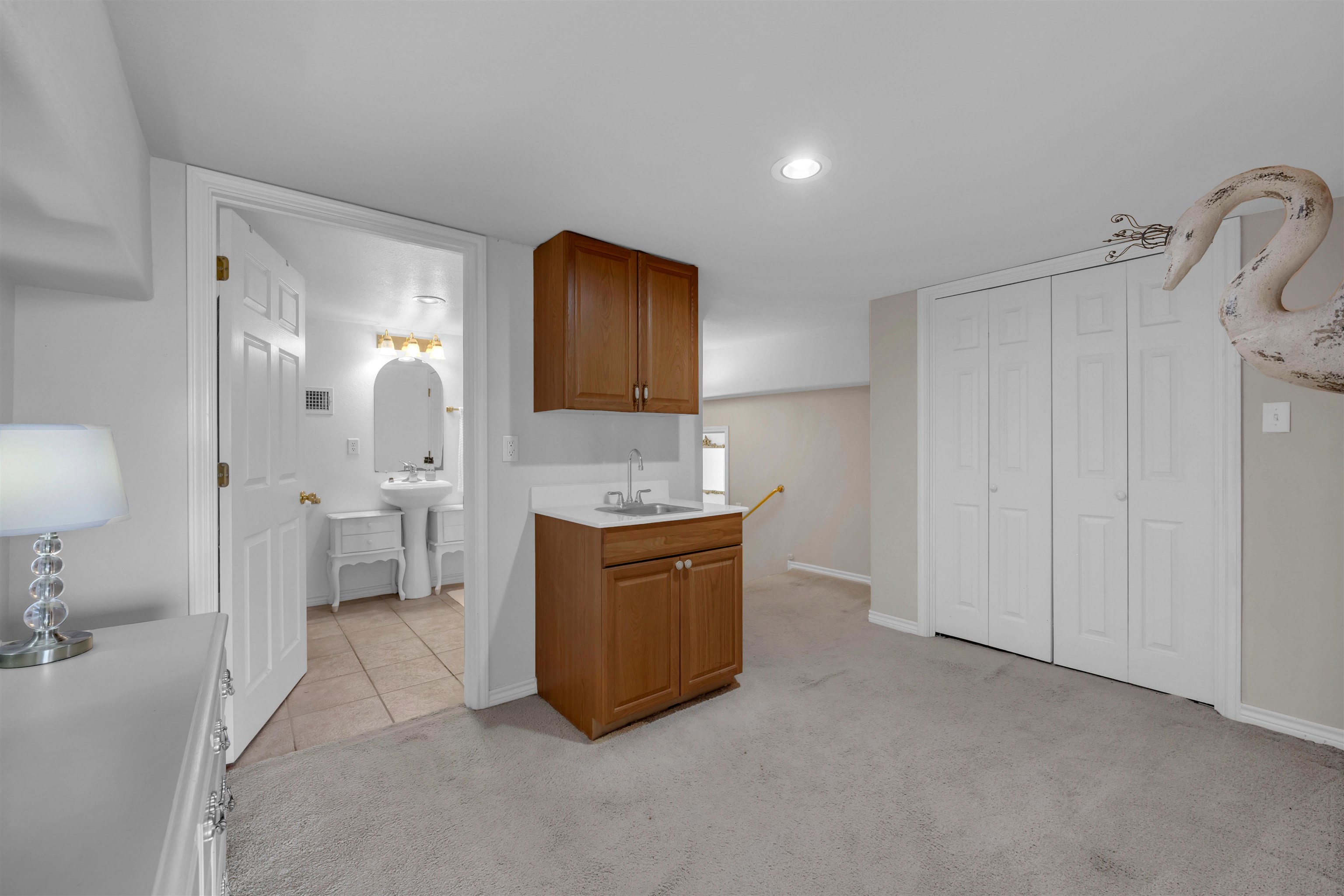 7036 River Oaks Drive