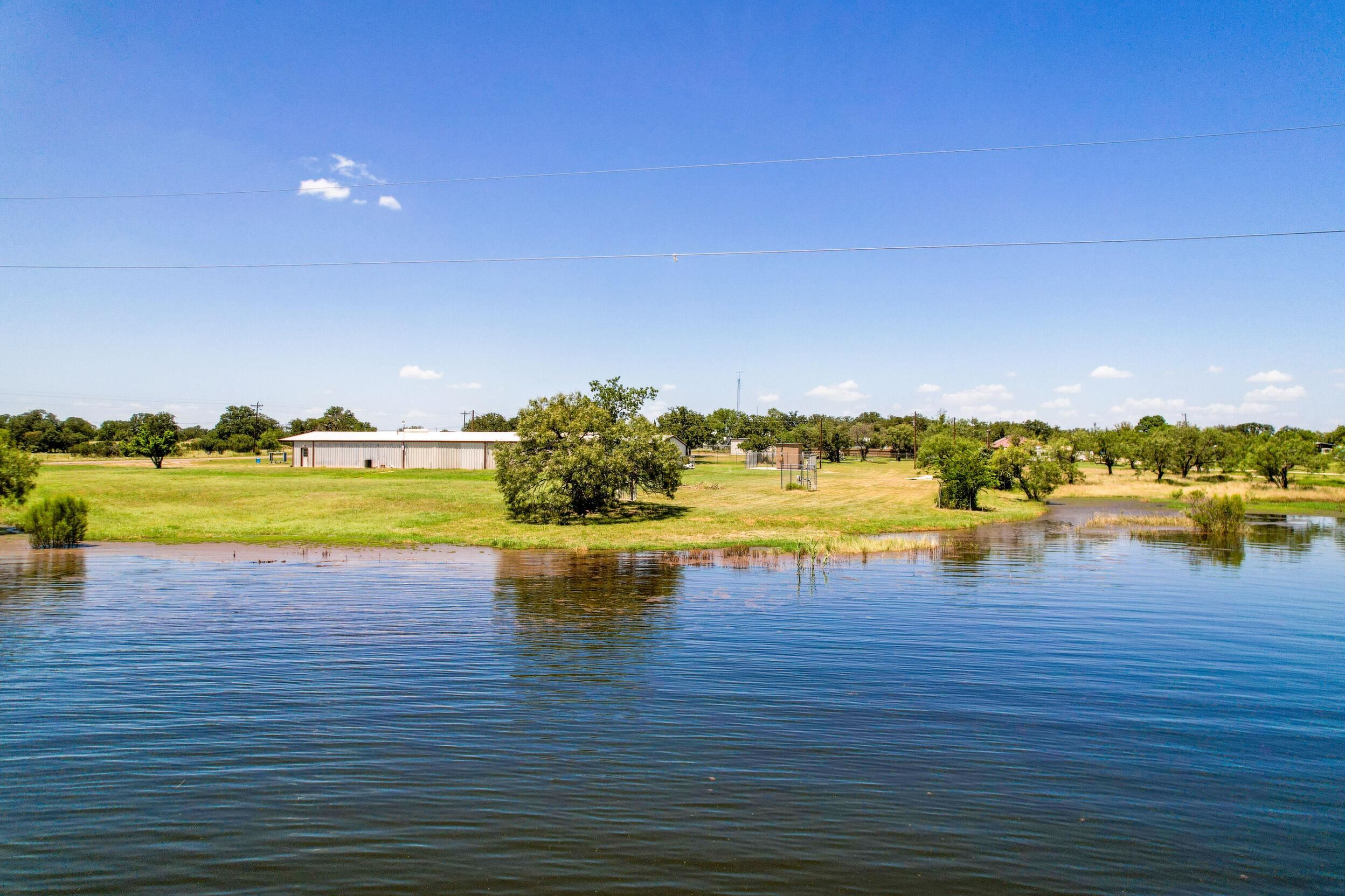 7330 Hwy 261
