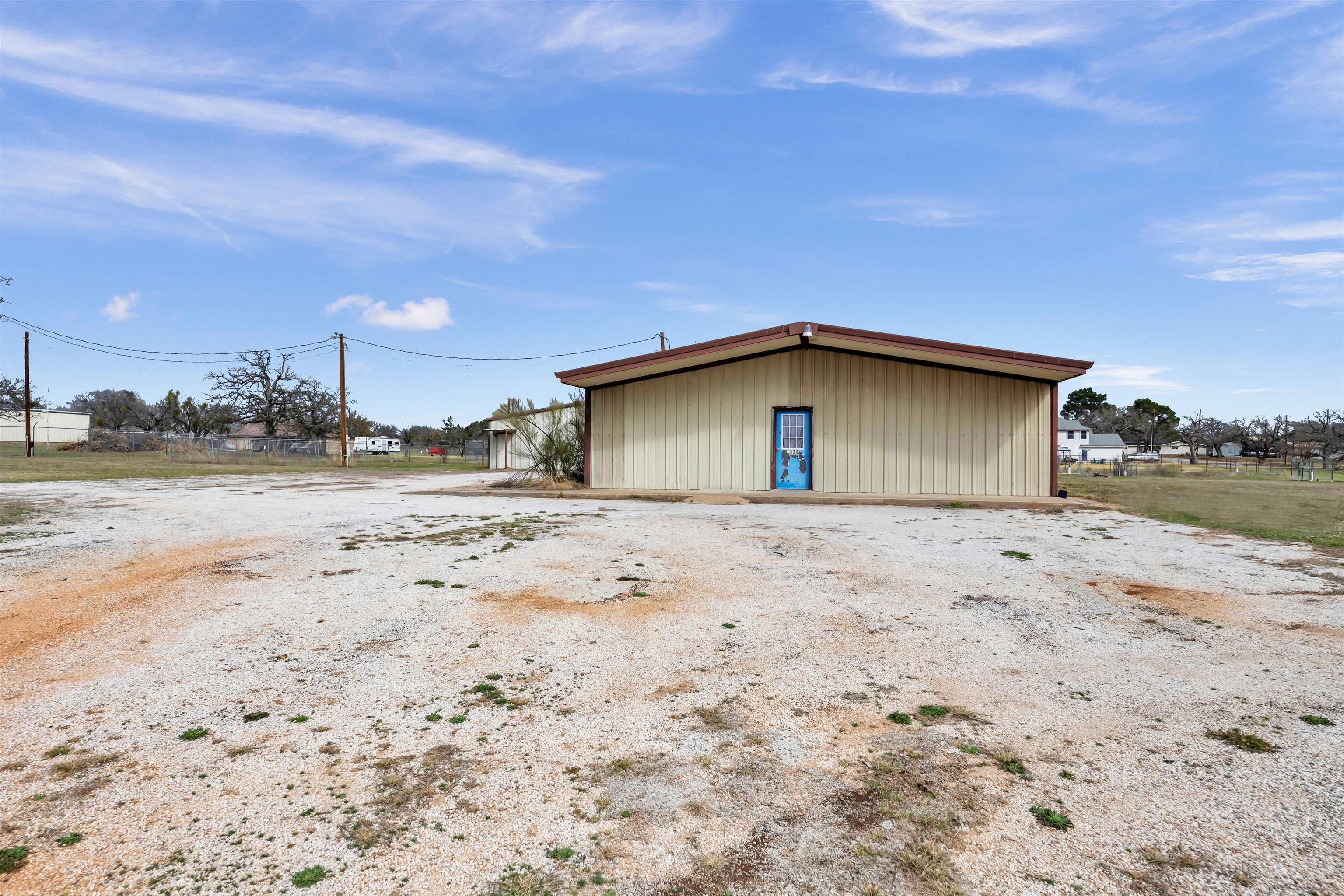 7330 Hwy 261