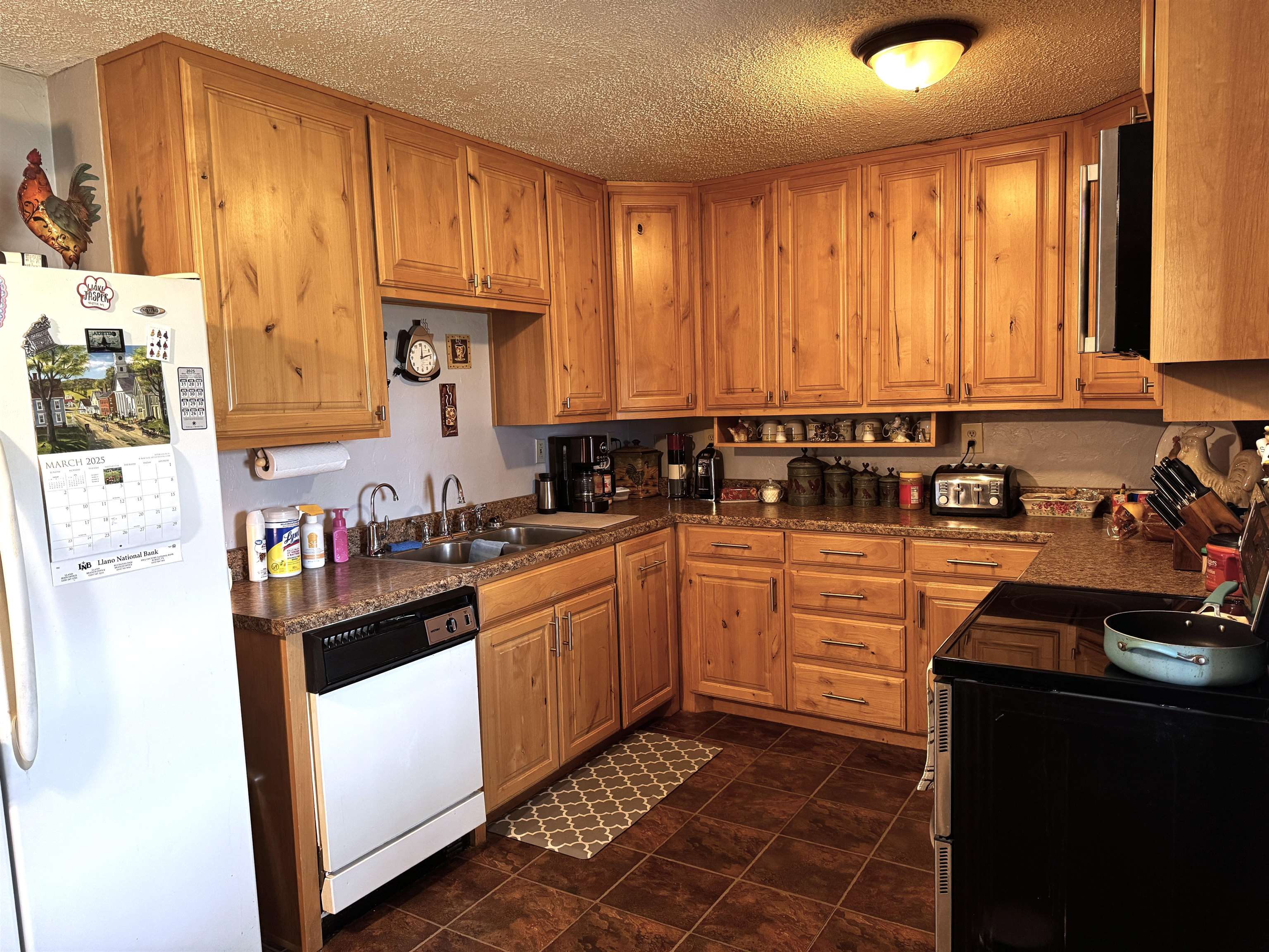 220 Covert Drive