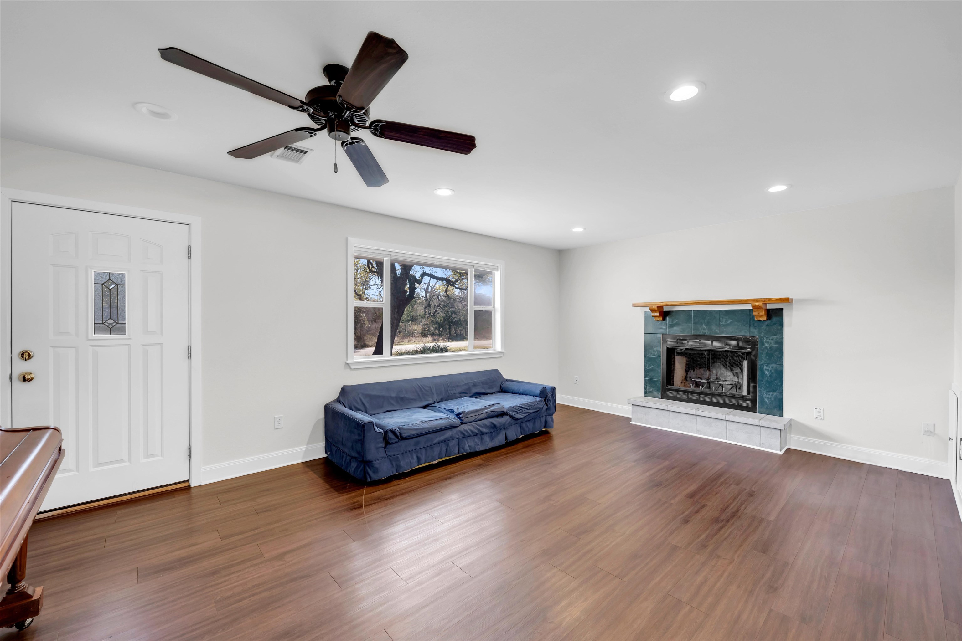 325 Sandy Harbor Drive