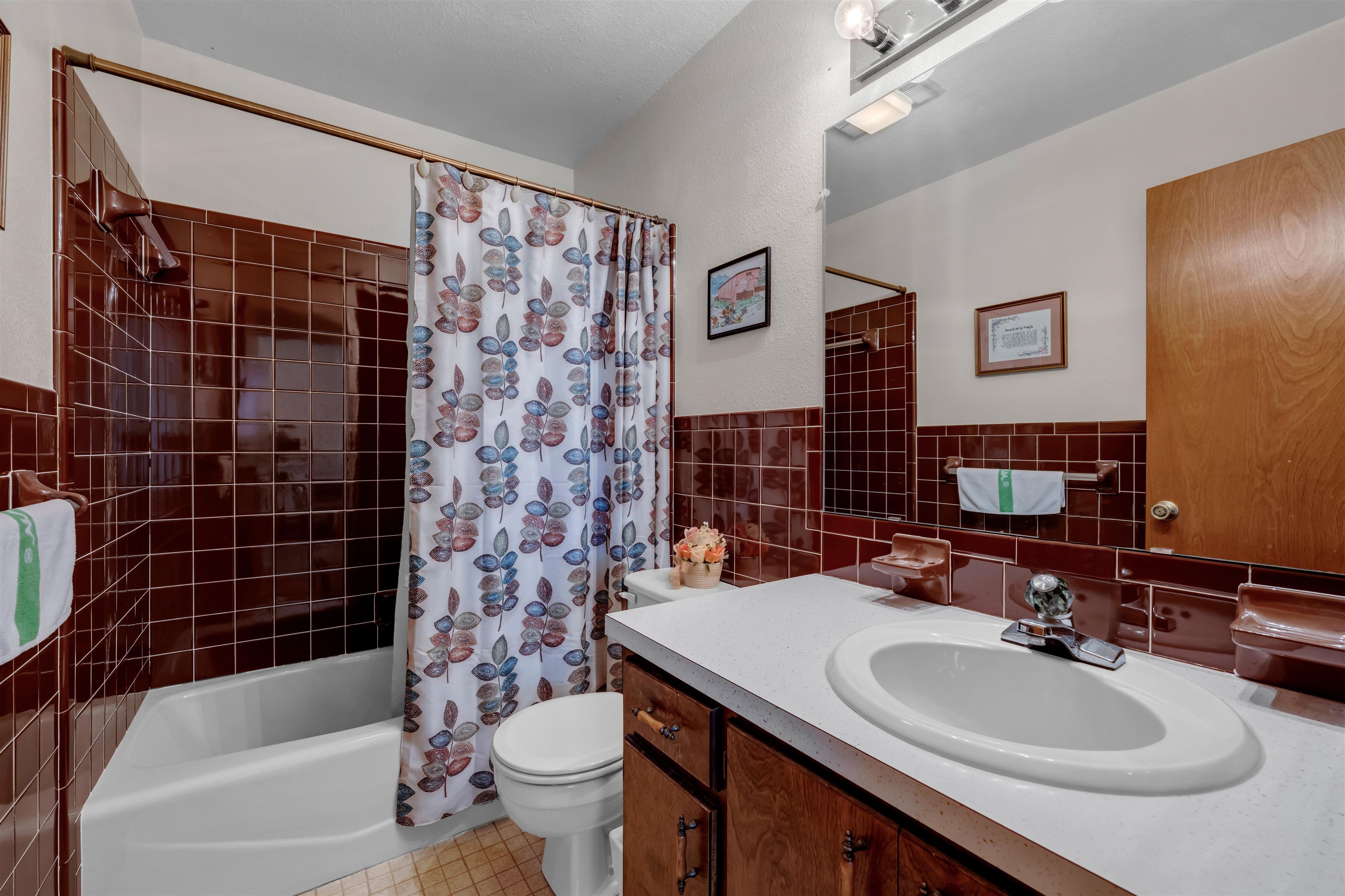 620 County Road 221A