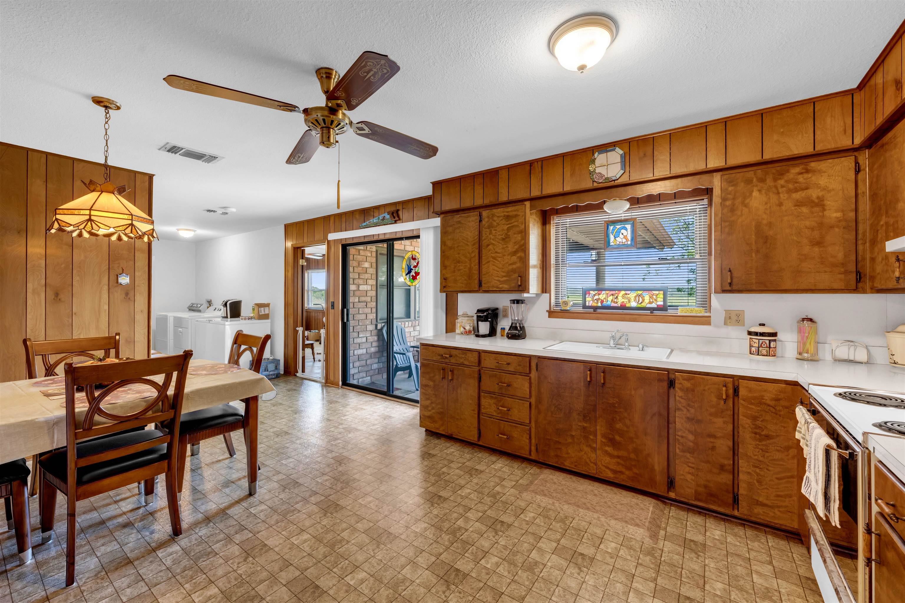 620 County Road 221A