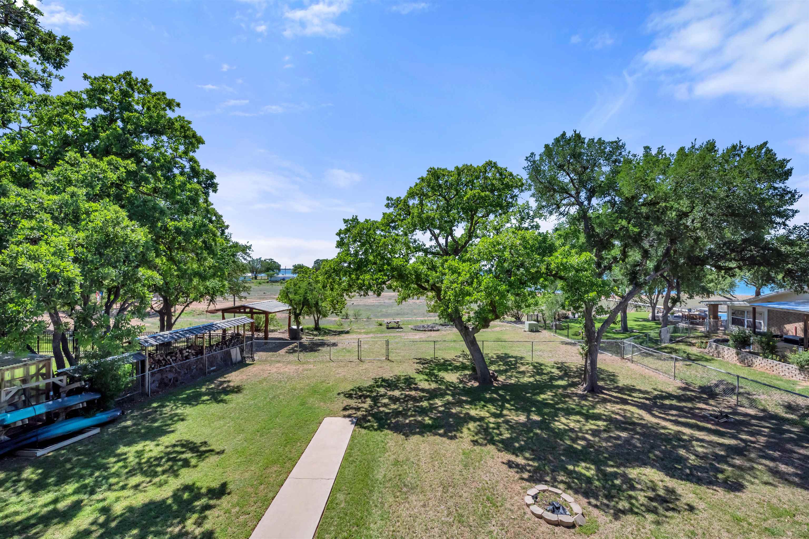 206 S Chaparral