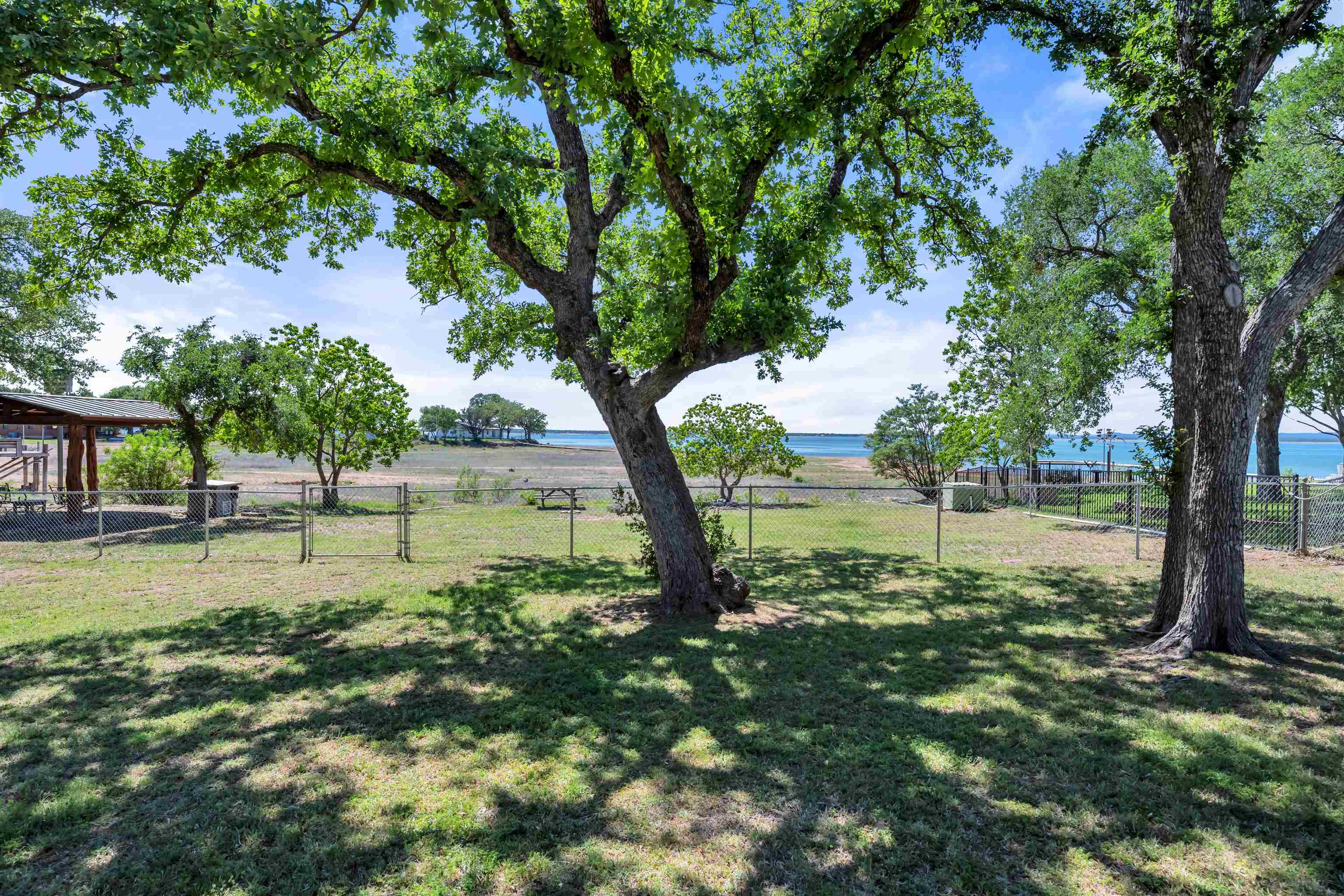 206 S Chaparral