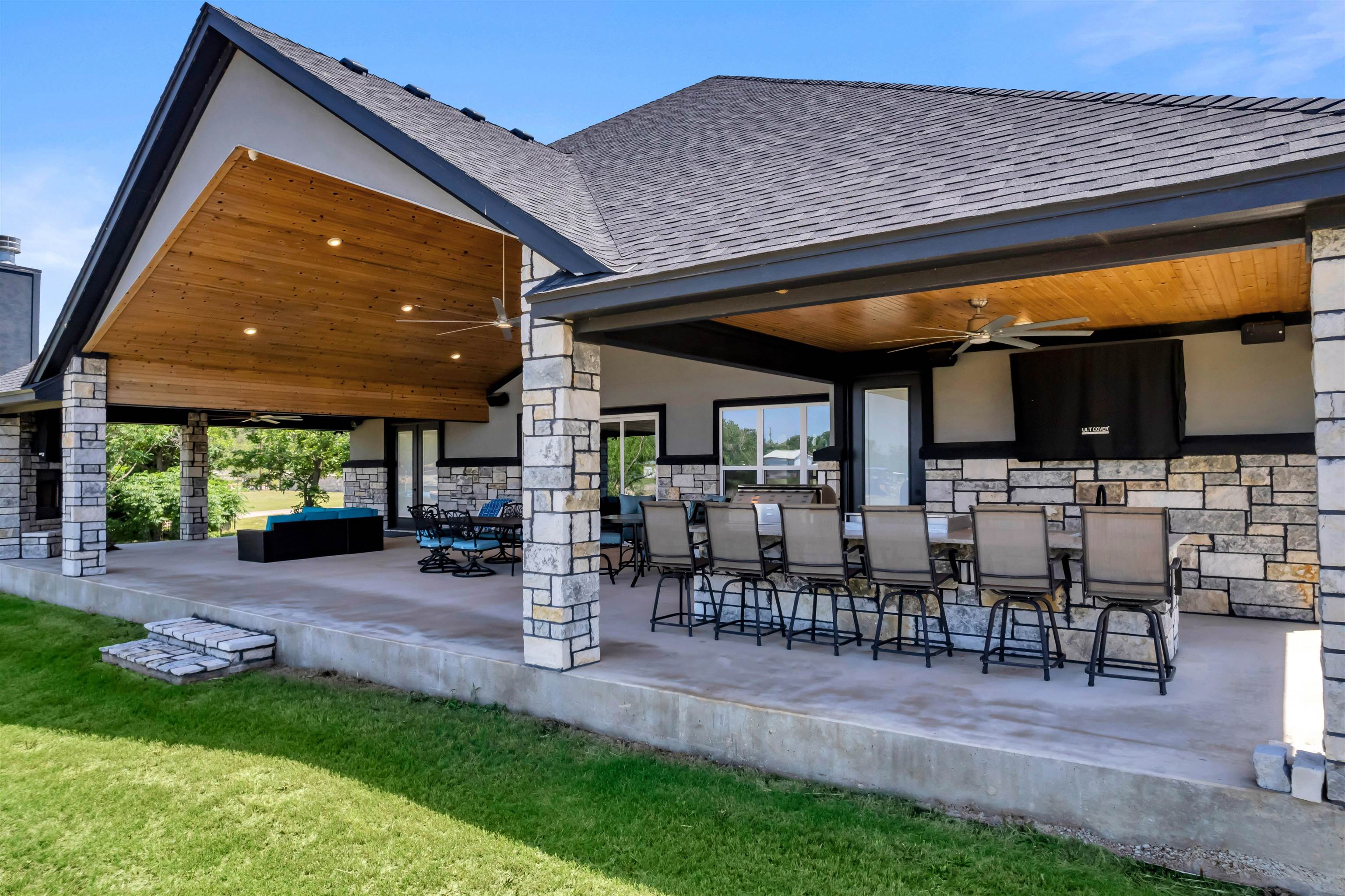 103 Water Ridge Court