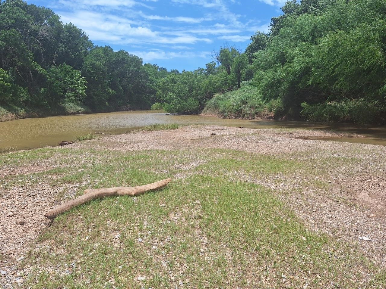 991 PRIVATE RD 125 HORSESHOE BEND ESTATES