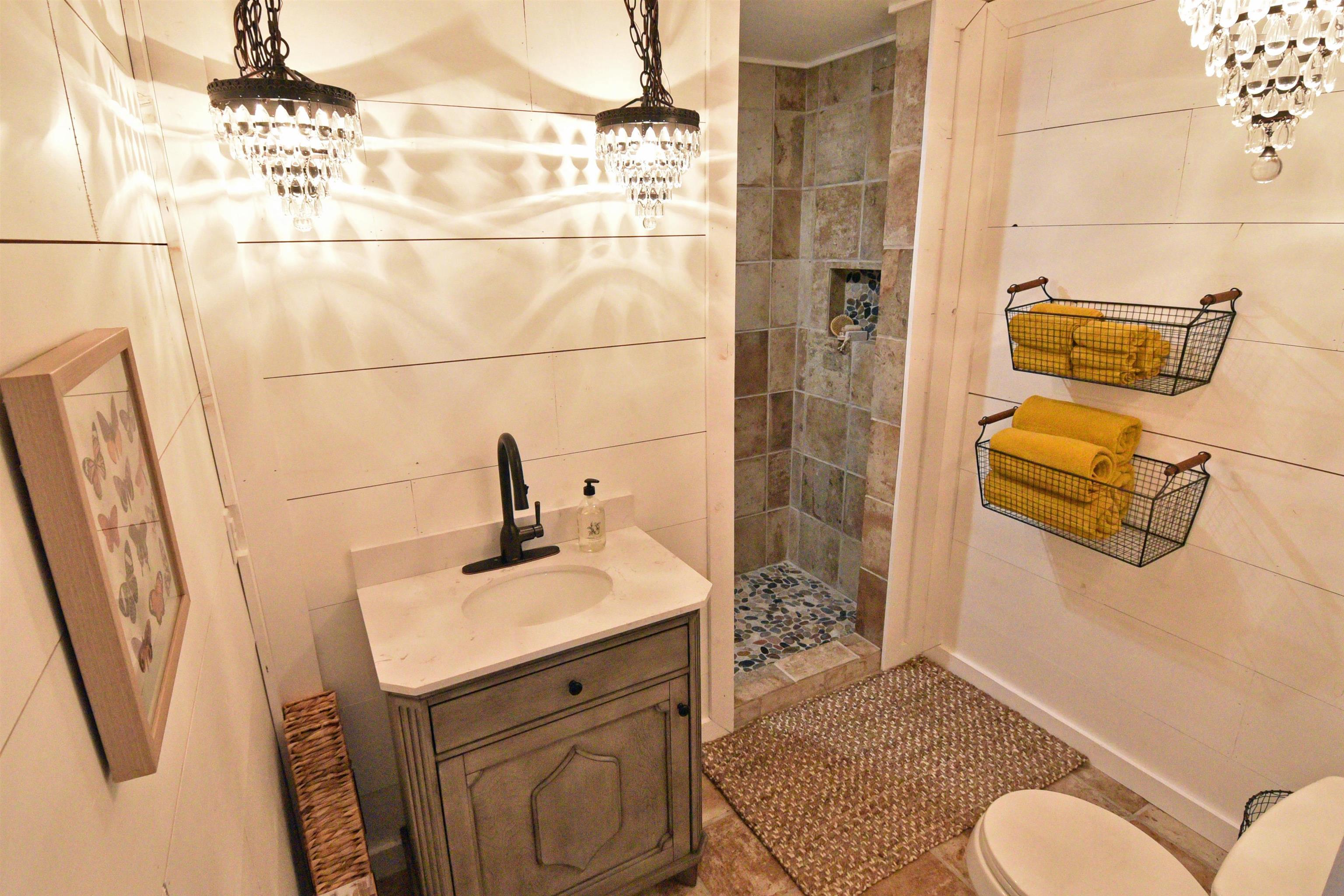 610 Flag Creek Drive Drive