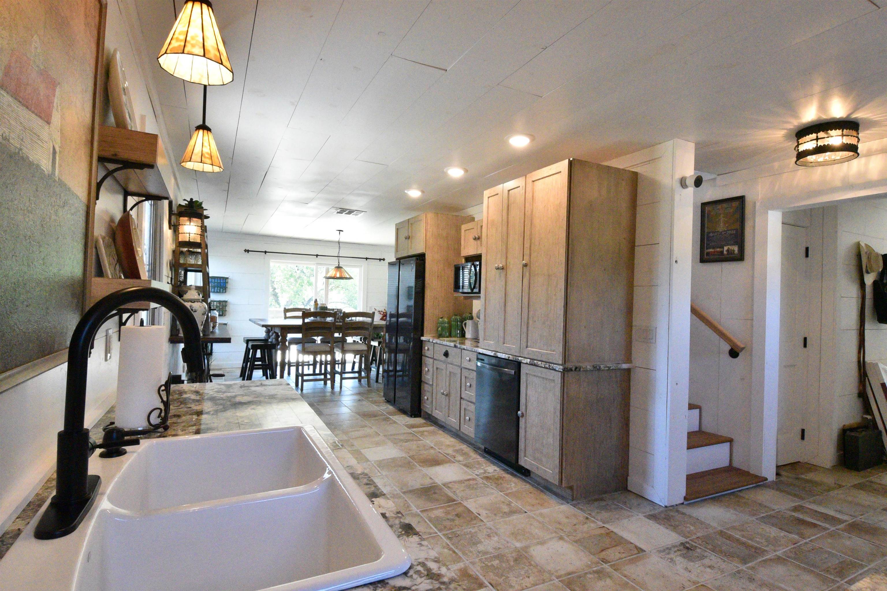 610 Flag Creek Drive Drive