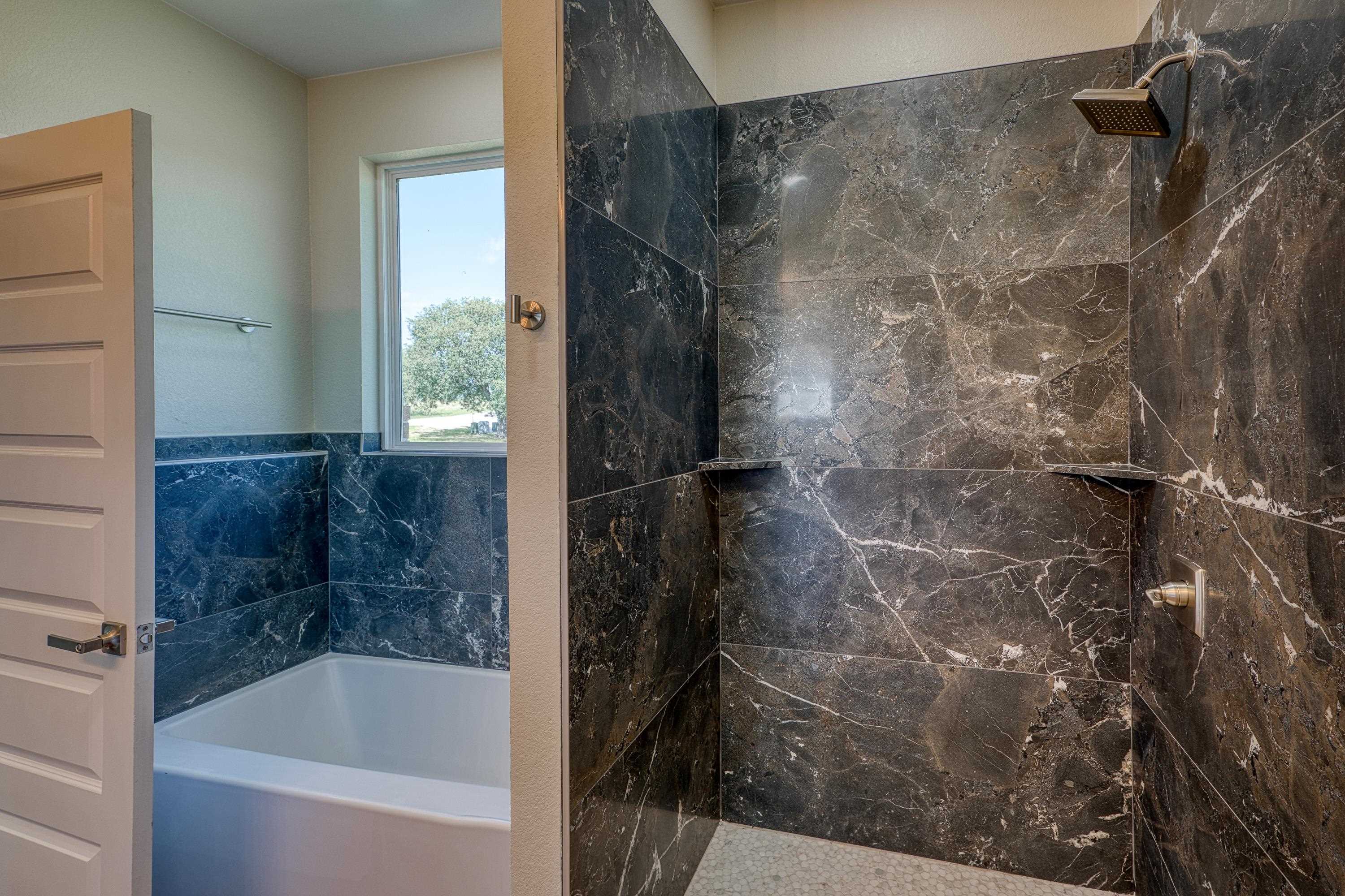 206 Oak Grove Parkway