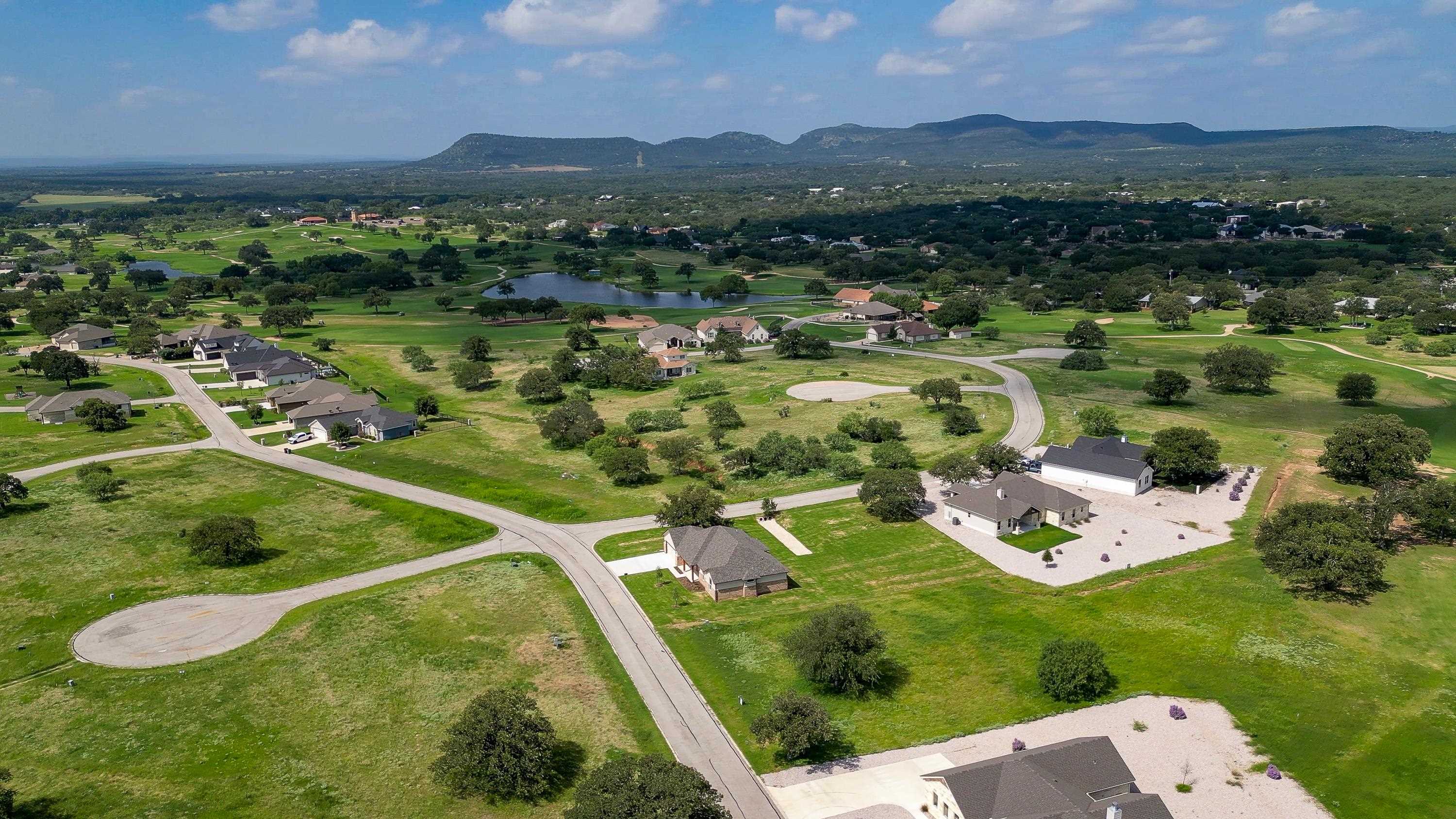 206 Oak Grove Parkway