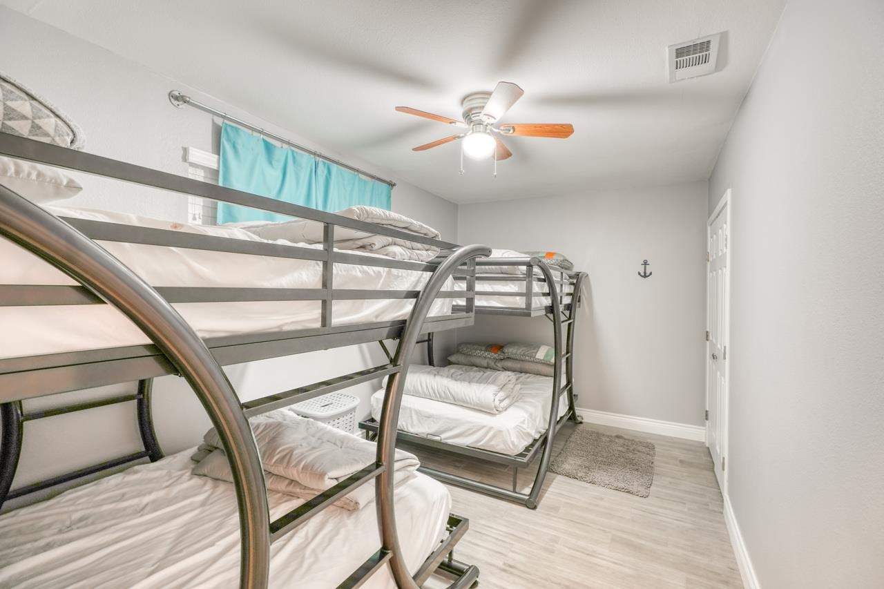724 S Chaparral