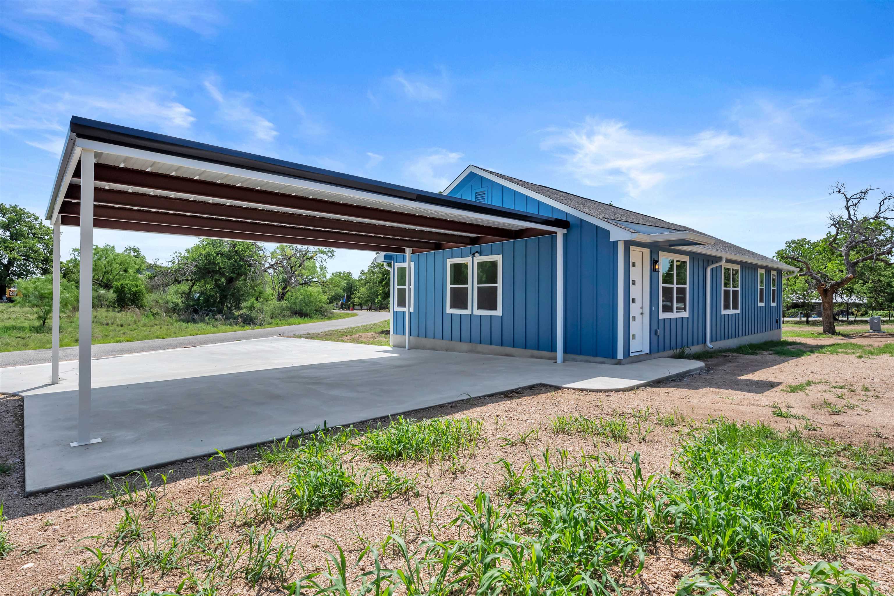 1701 Lakewood