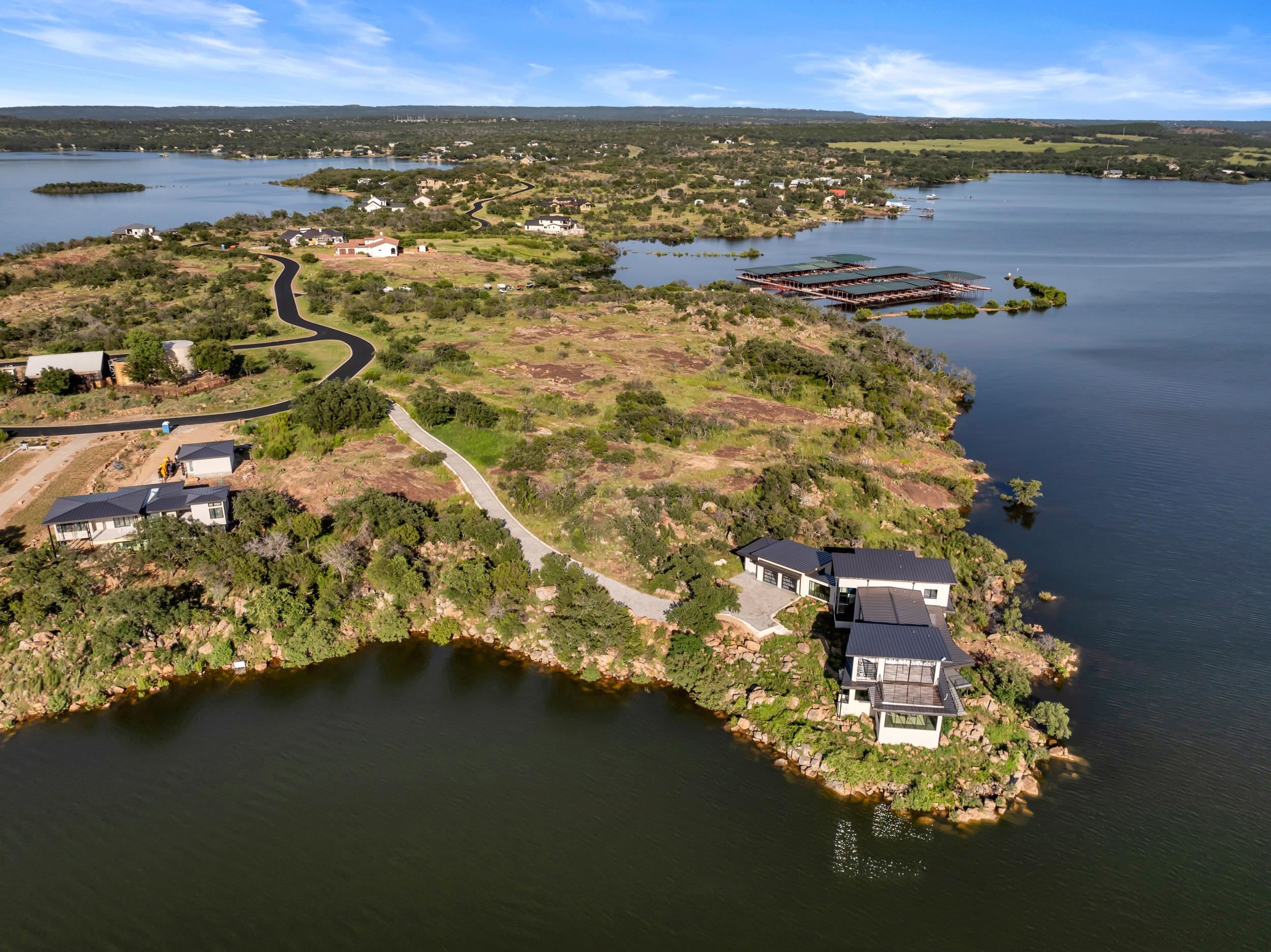 406 & 408 Peninsula Drive
