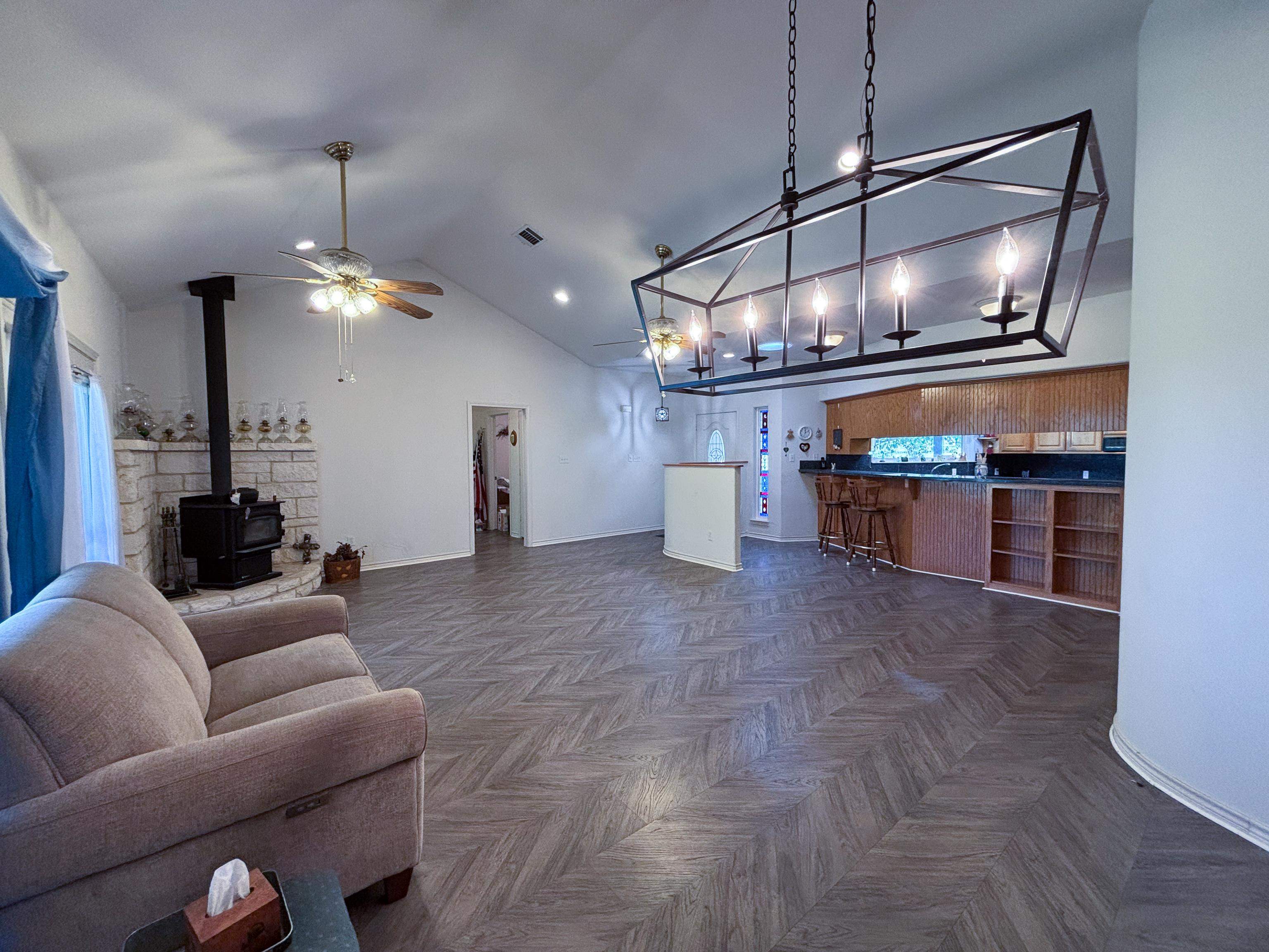323 County Road 303
