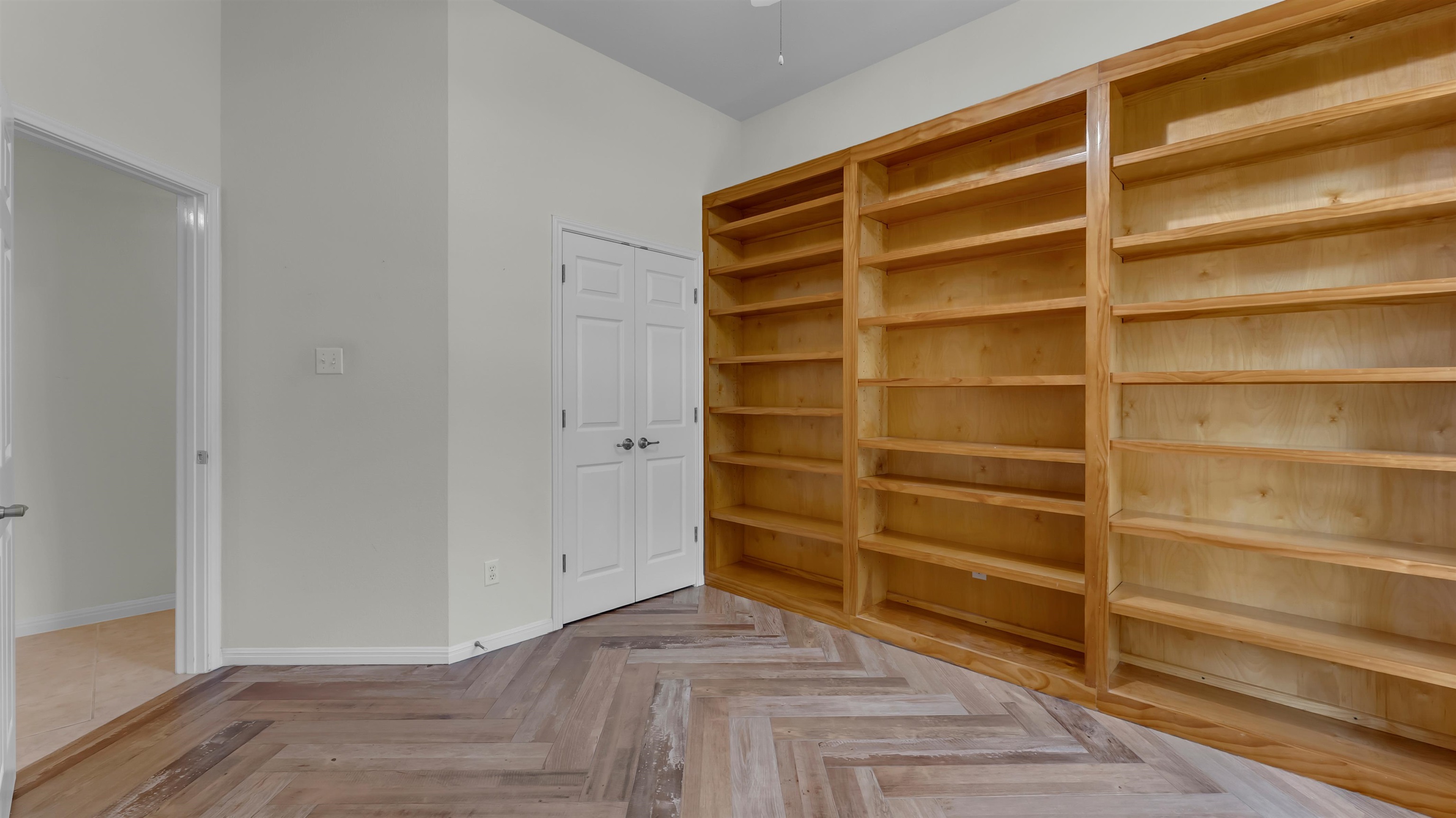 108 Kingsland Ranch Rd