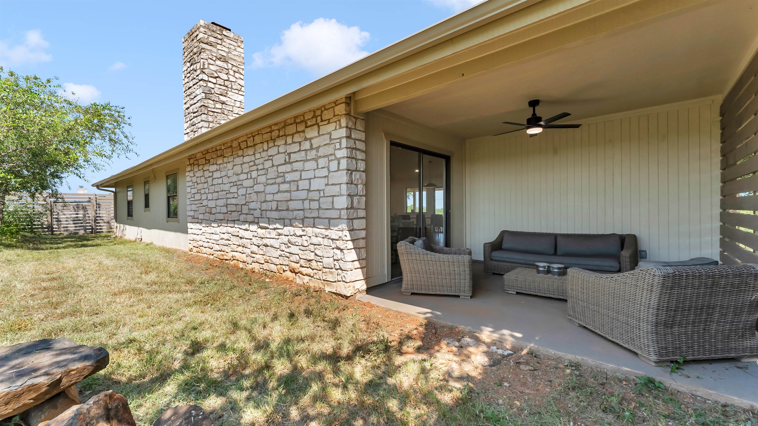 113 W Bluebonnet Road
