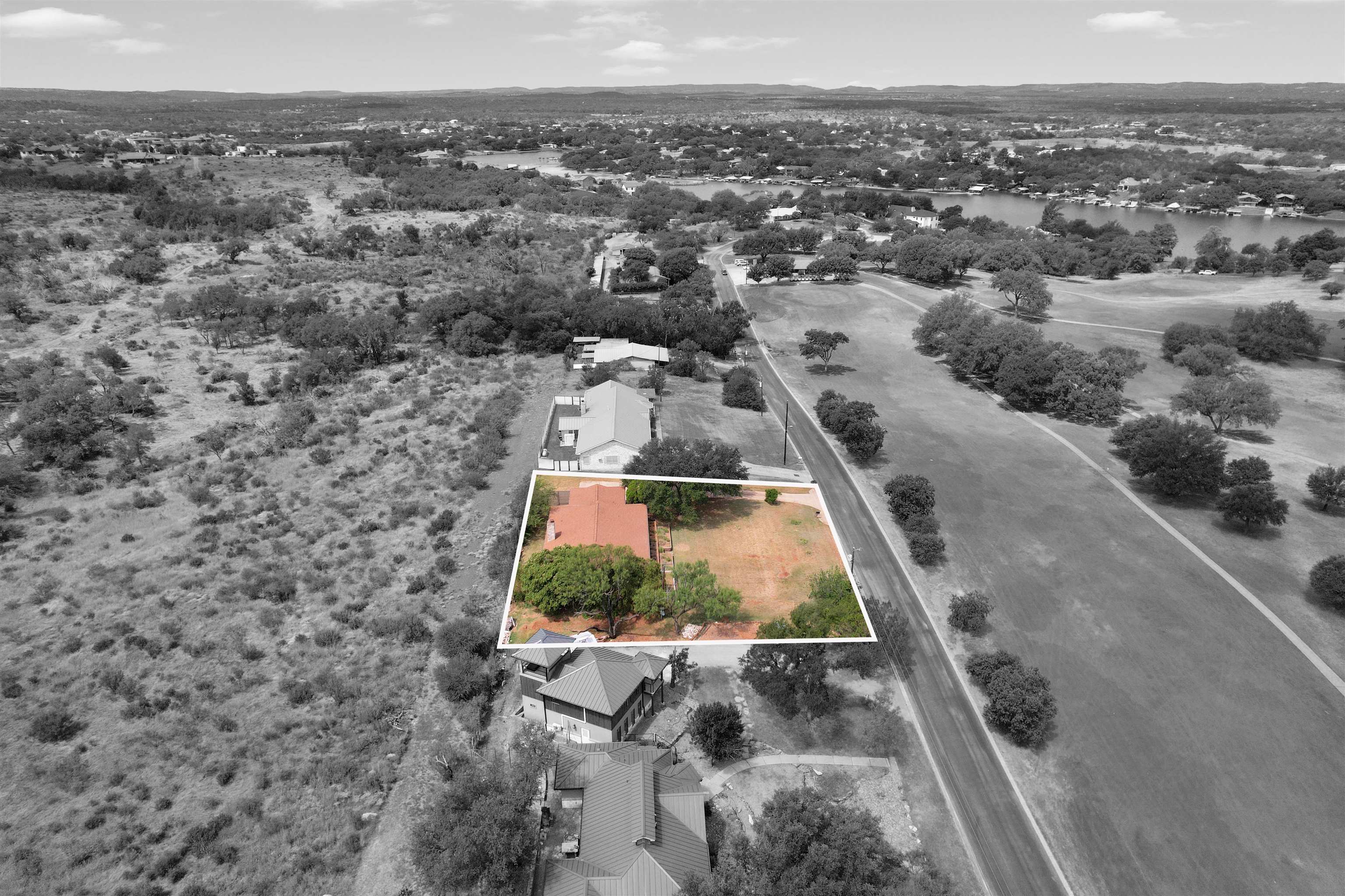 113 W Bluebonnet Road