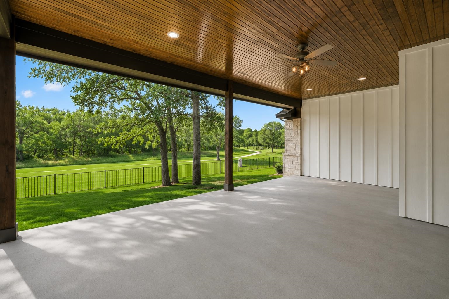 101 Eagle Point Drive