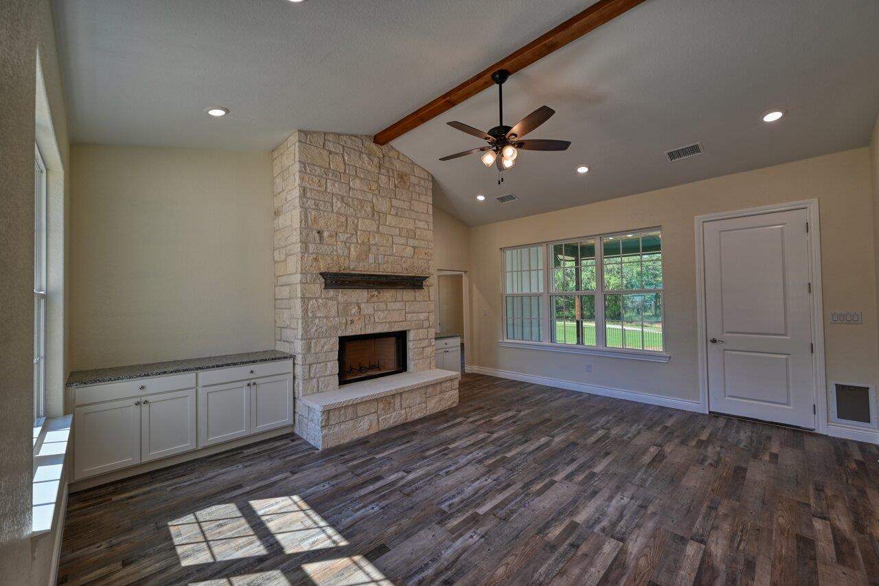 101 Eagle Point Drive