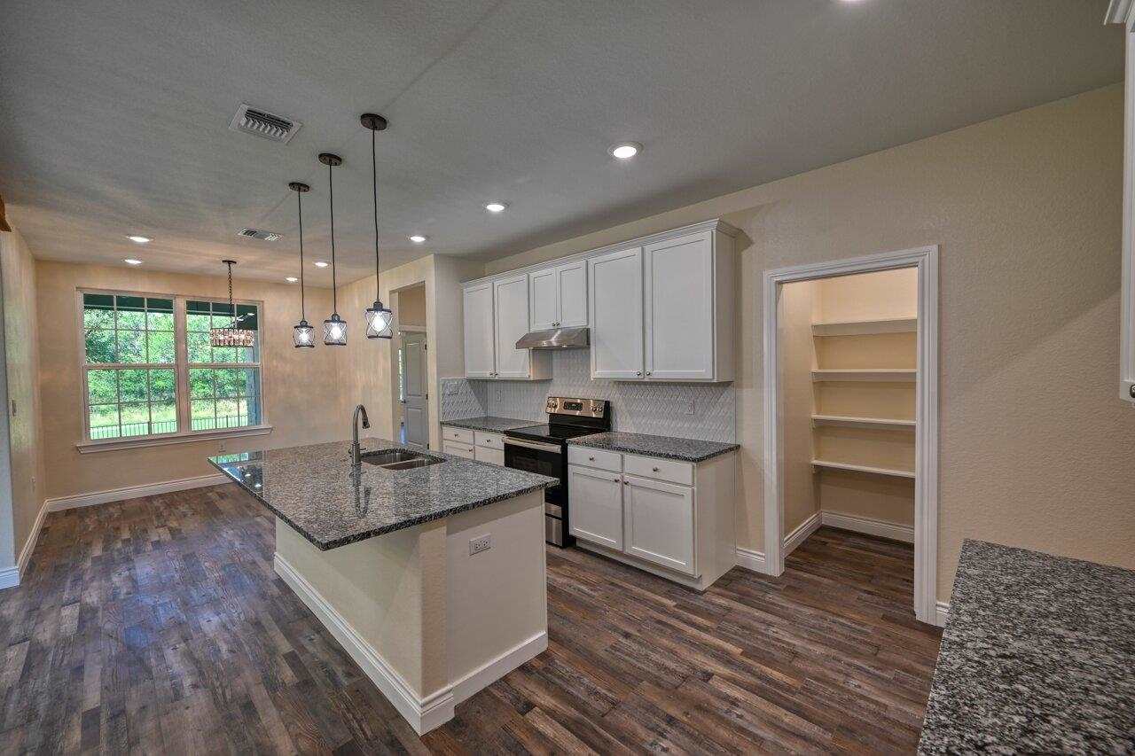 101 Eagle Point Drive