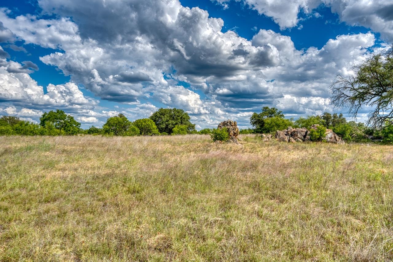 33.9 Acres W Ranch Road 152