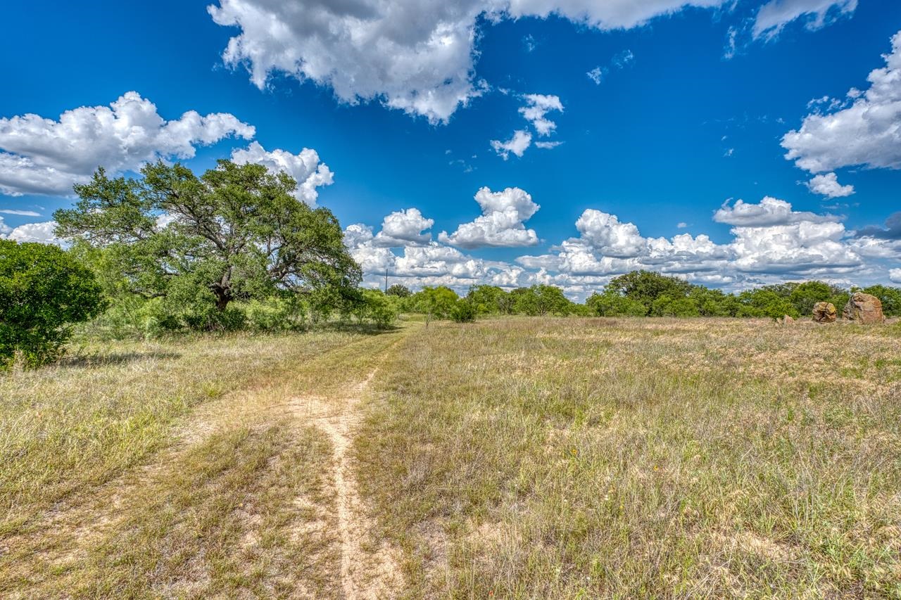 33.9 Acres W Ranch Road 152