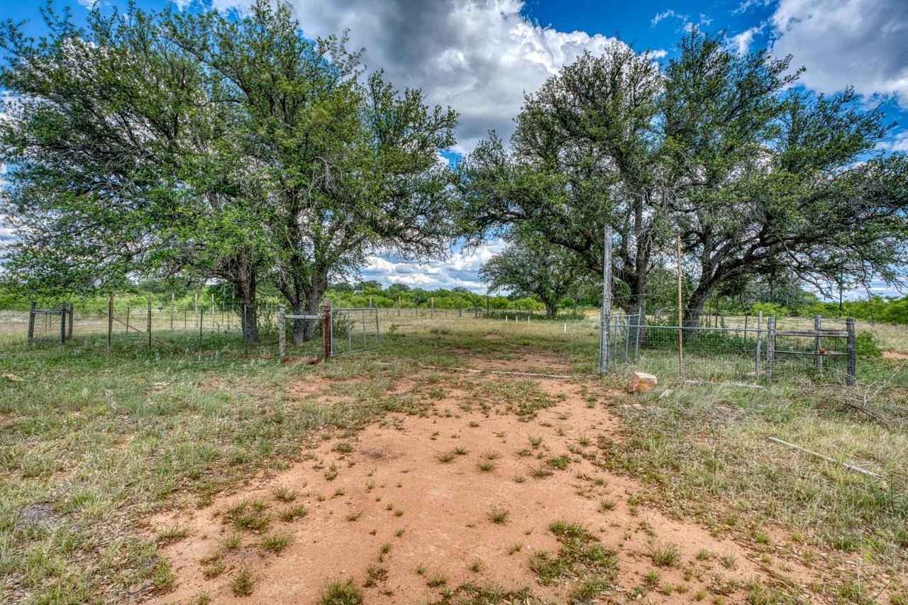 33.9 Acres W Ranch Road 152