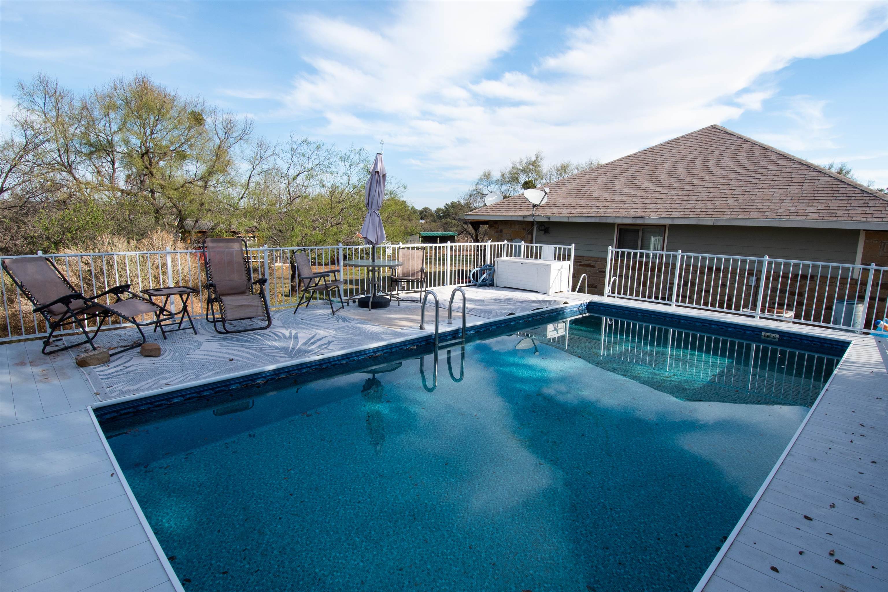 115 Field Stone Drive