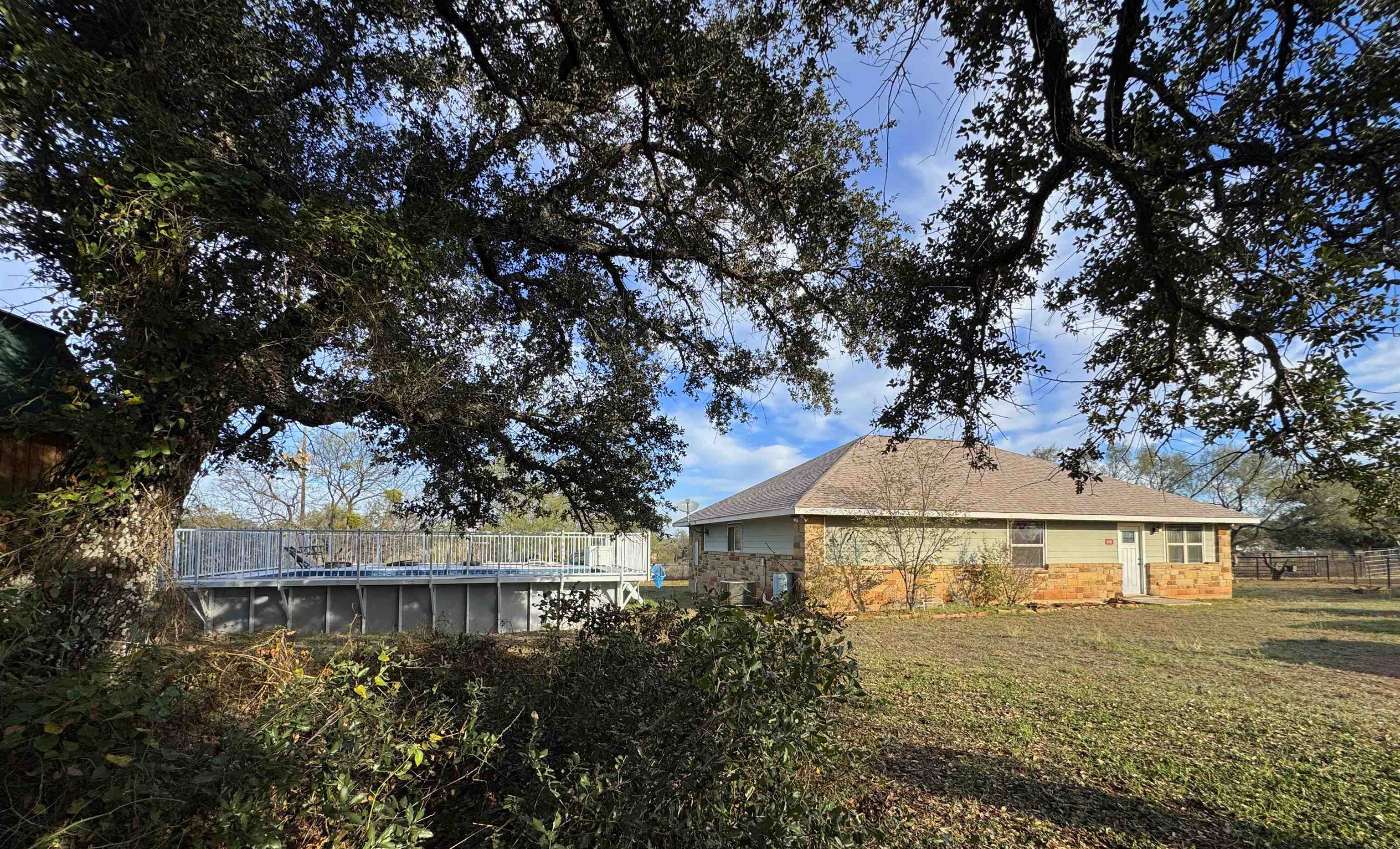 115 Field Stone Drive