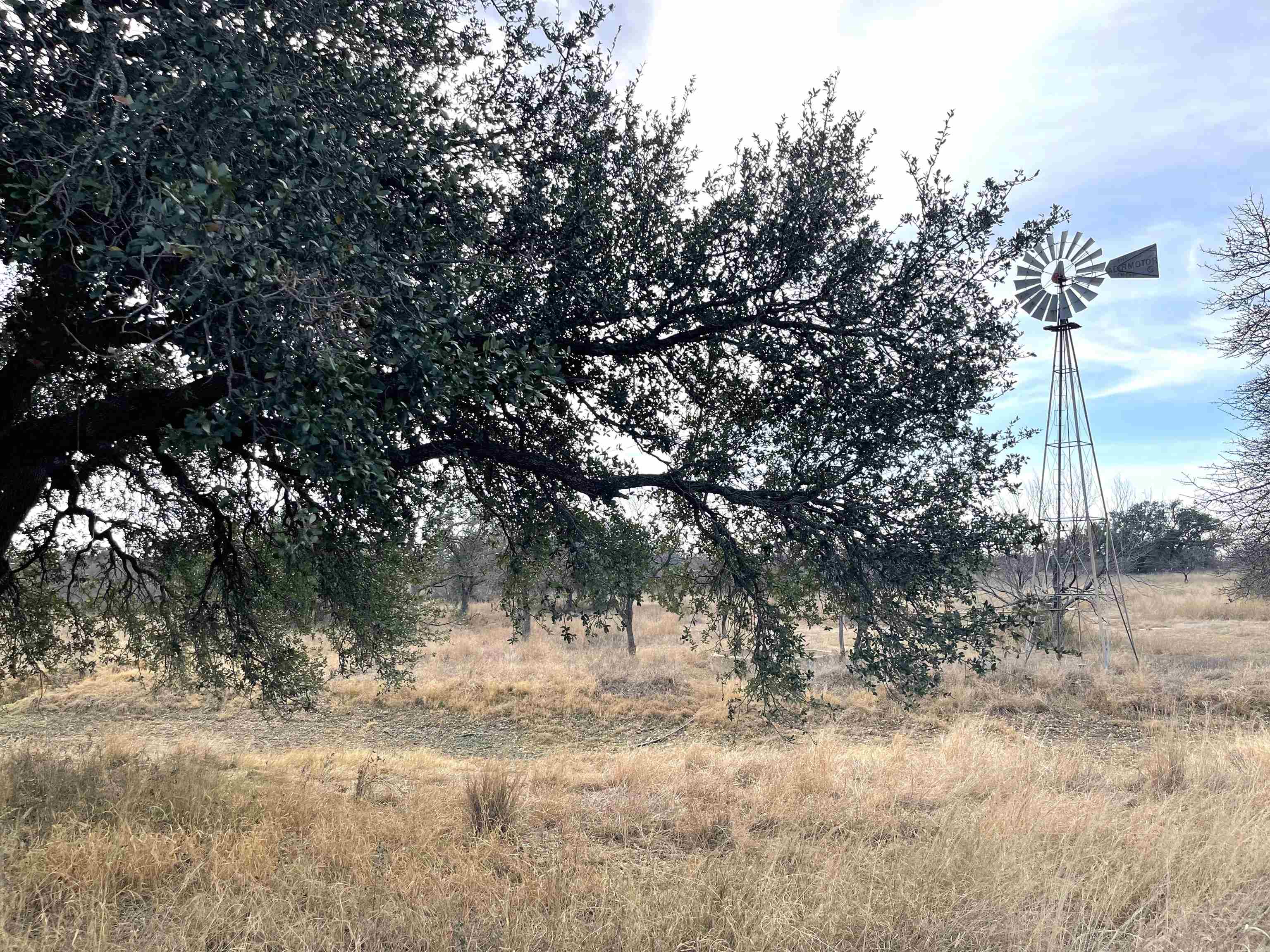 1111 Ranch Road 2768