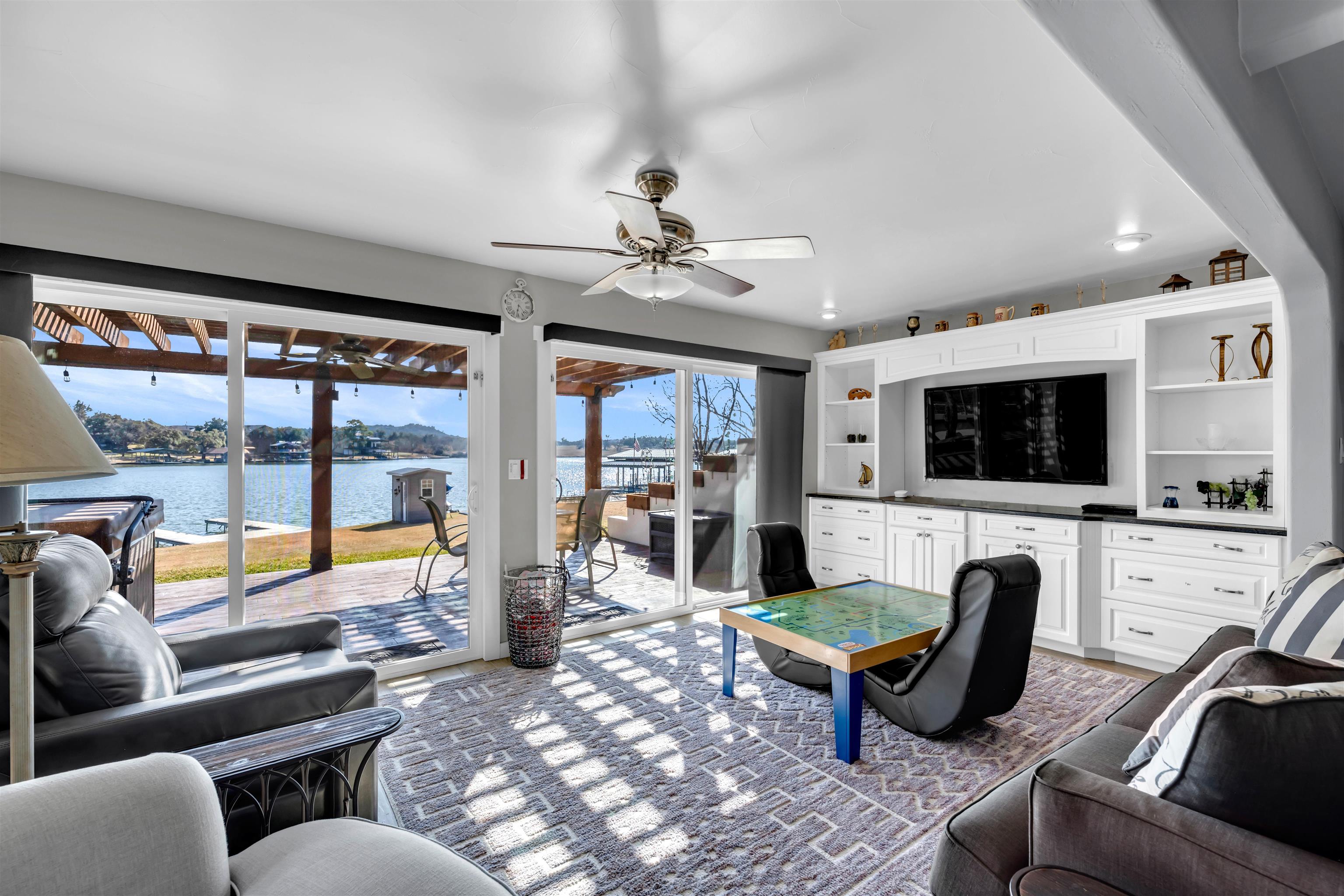 1846 Bluebonnet Lane