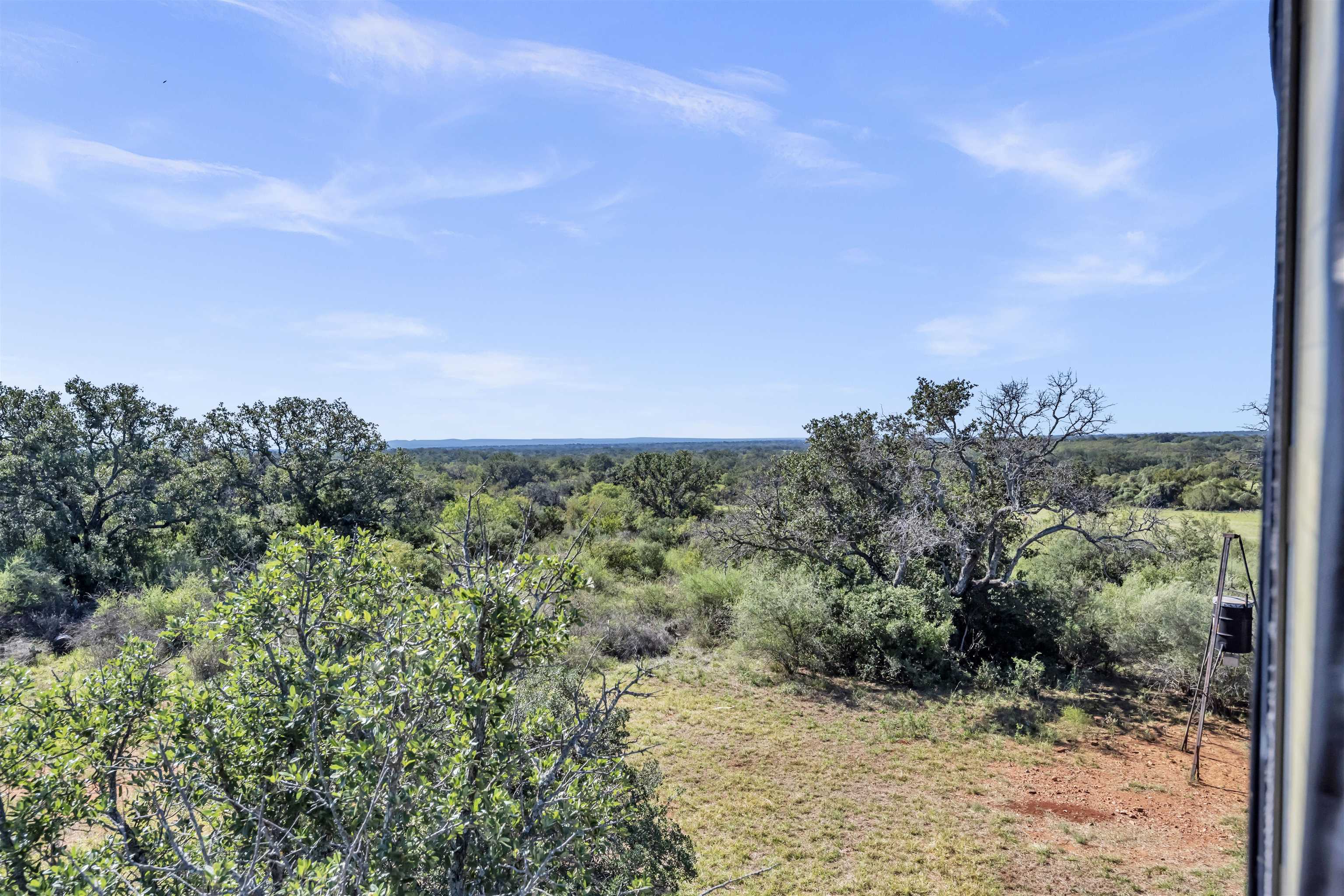 23.7 AC Broke O Road