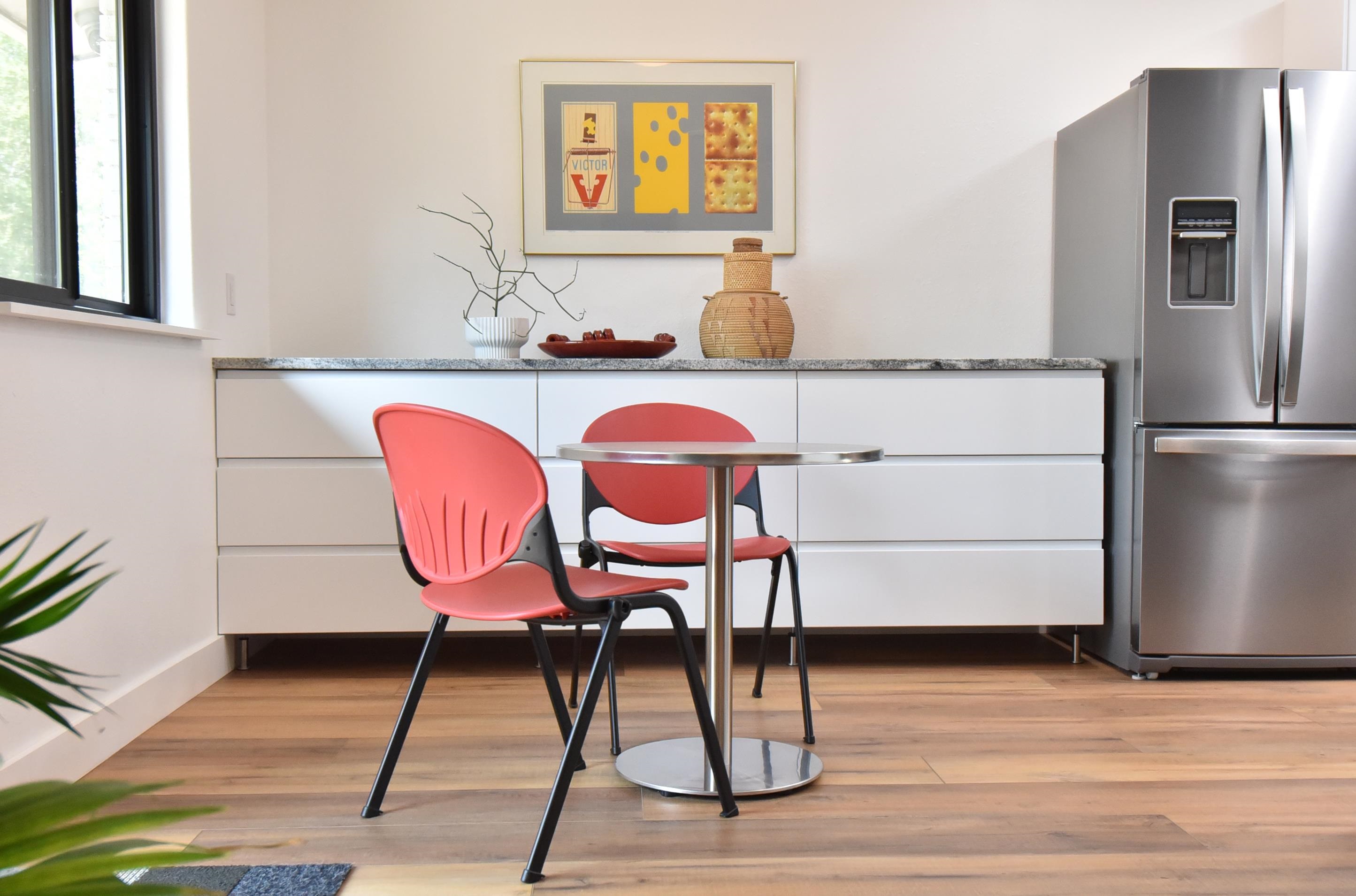 206 E Wallace Street