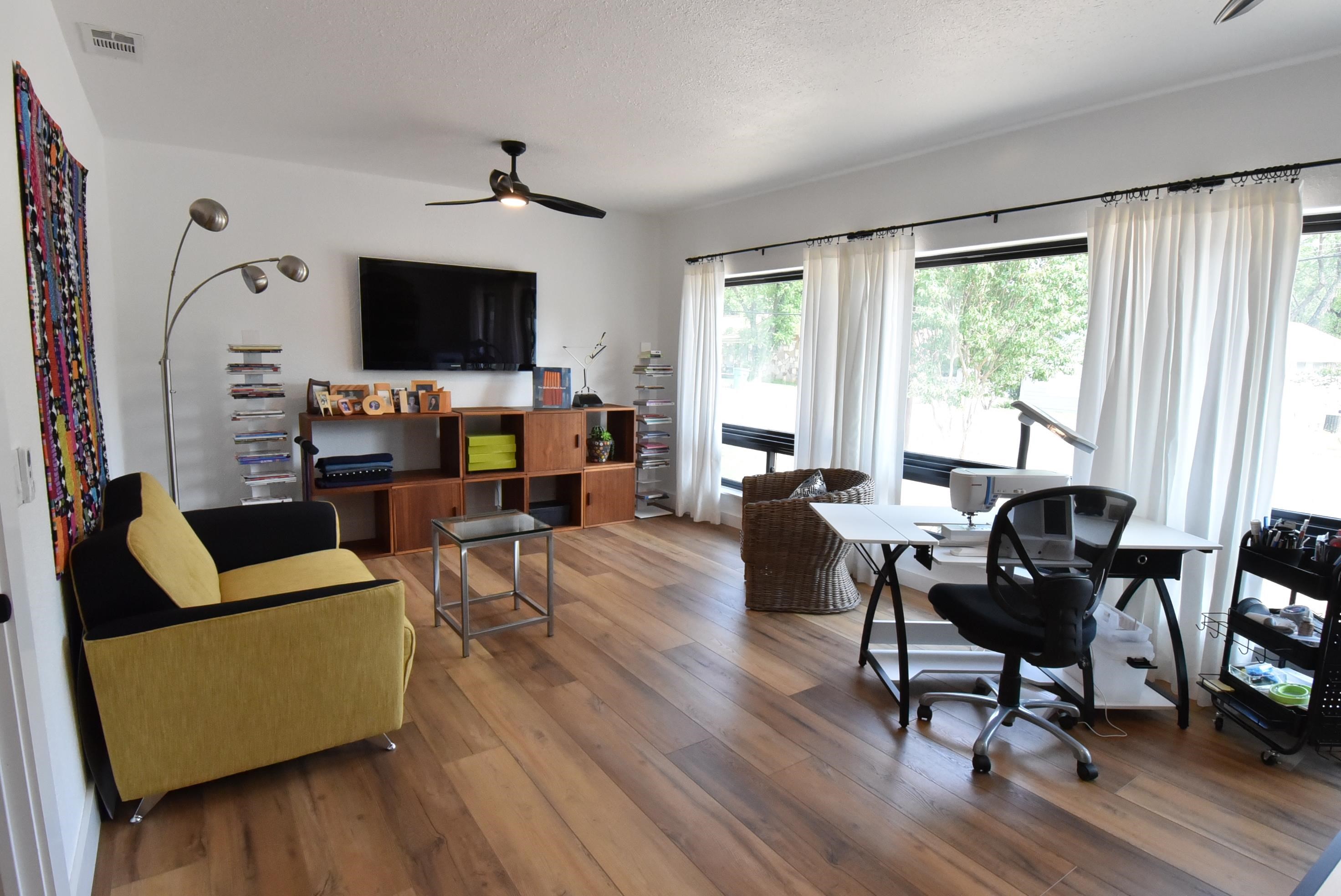 206 E Wallace Street