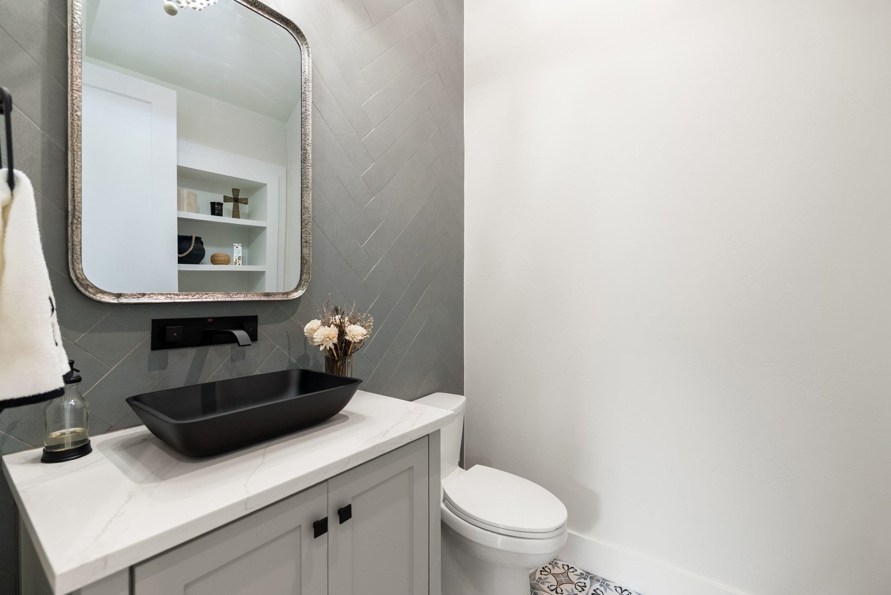 107 River Park Drive