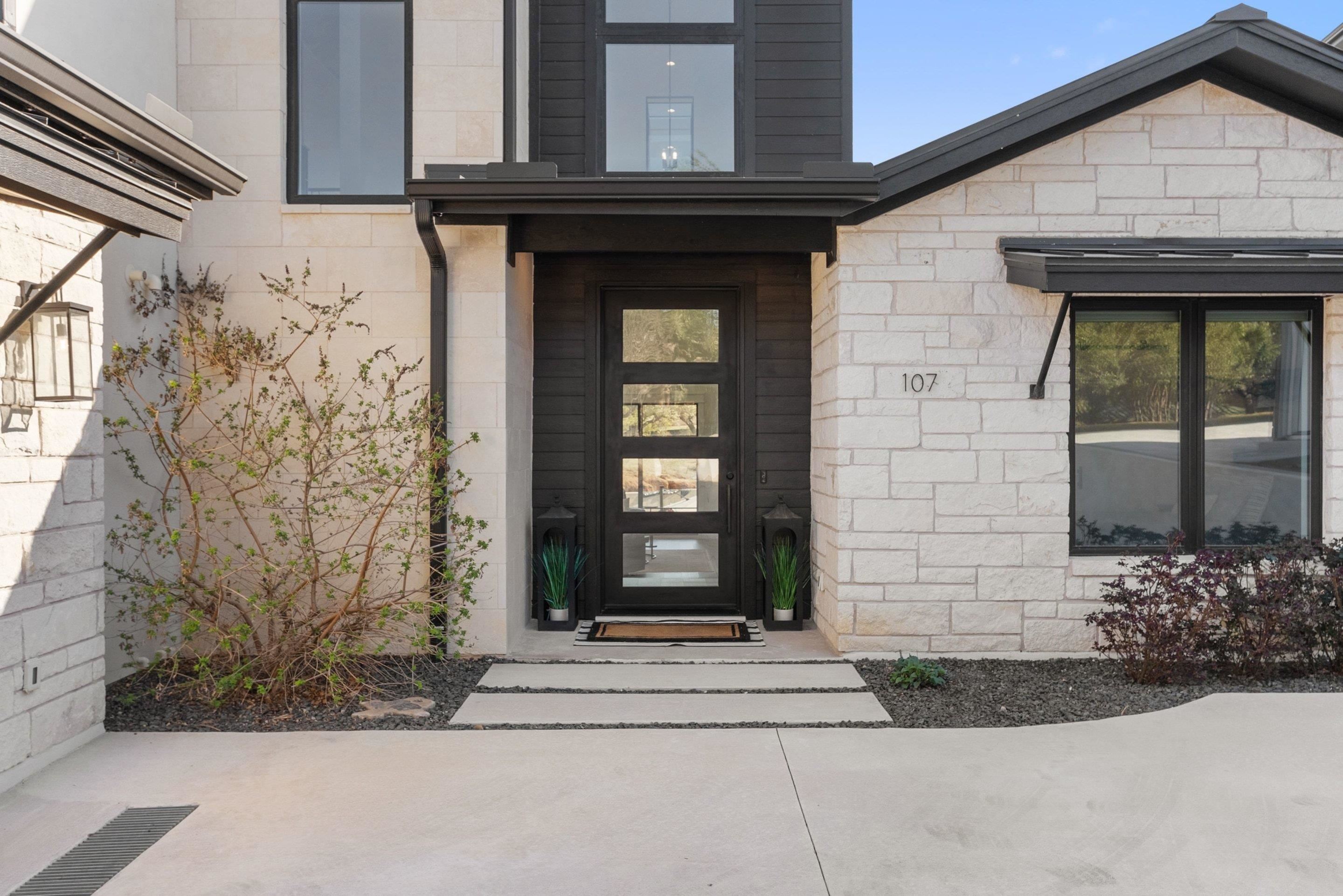 107 River Park Drive