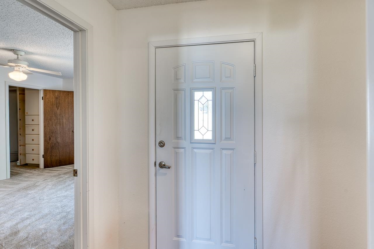 508 W Lakecrest