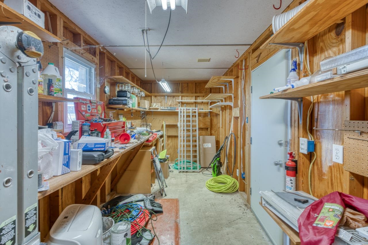 508 W Lakecrest