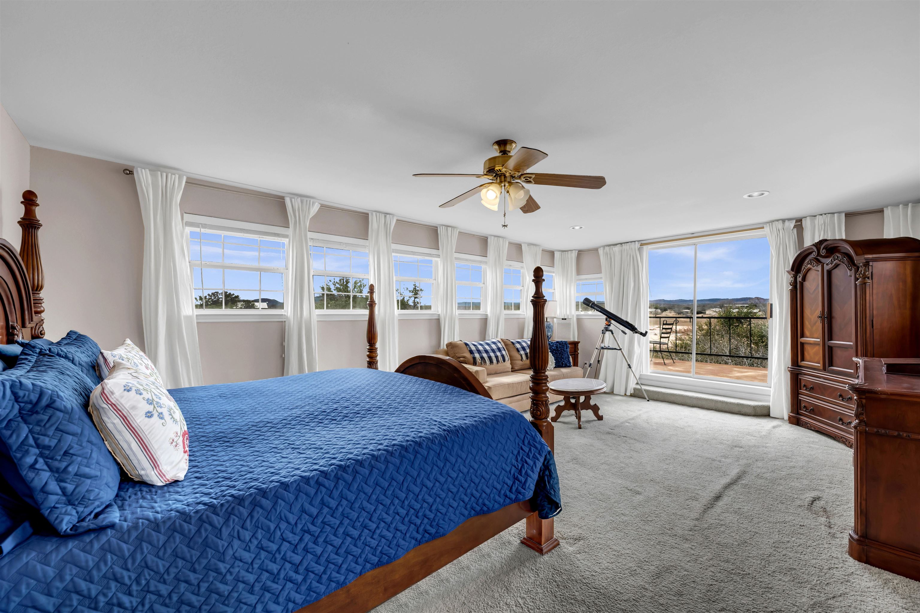 7036 River Oaks Drive