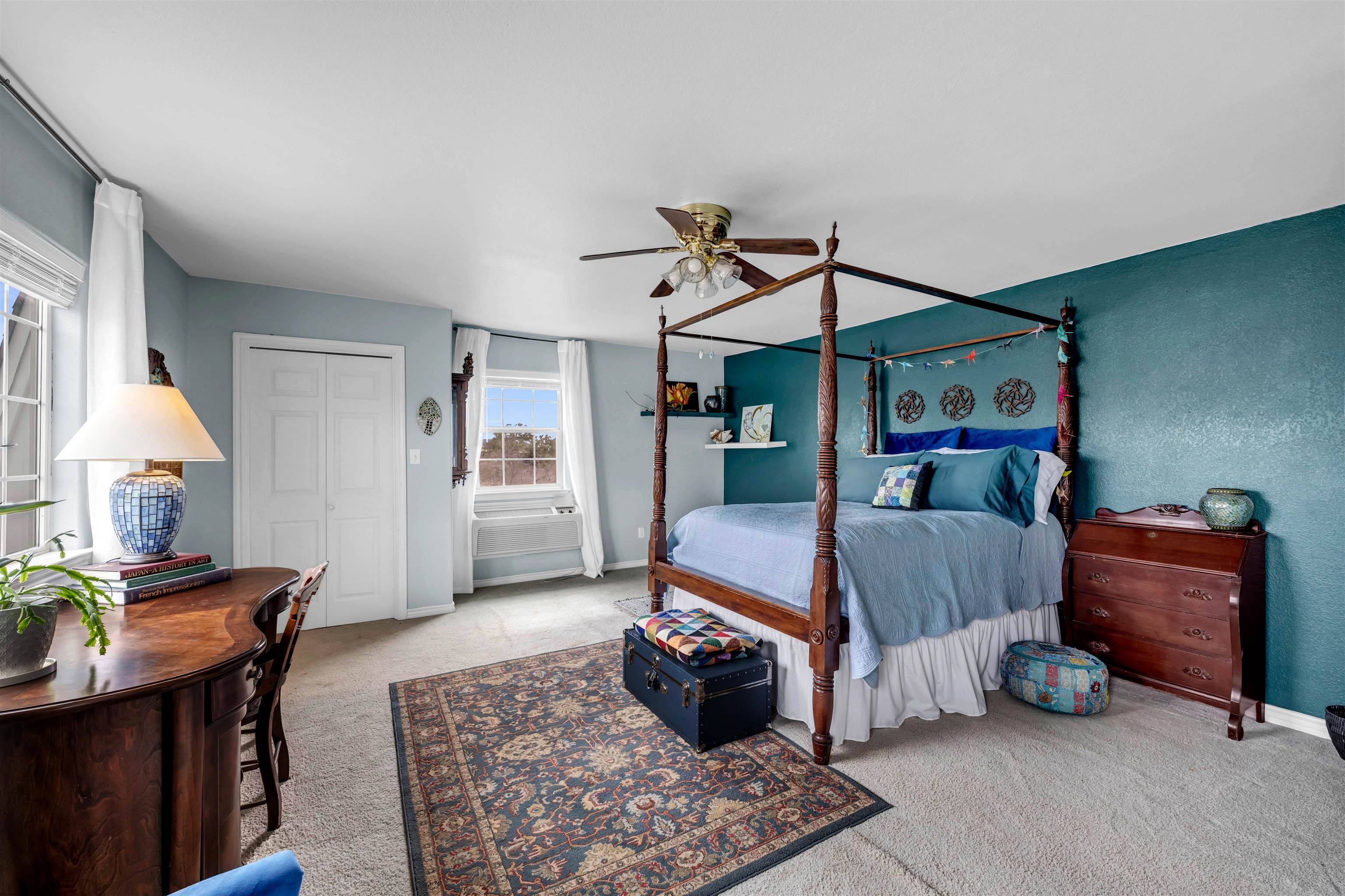 7036 River Oaks Drive