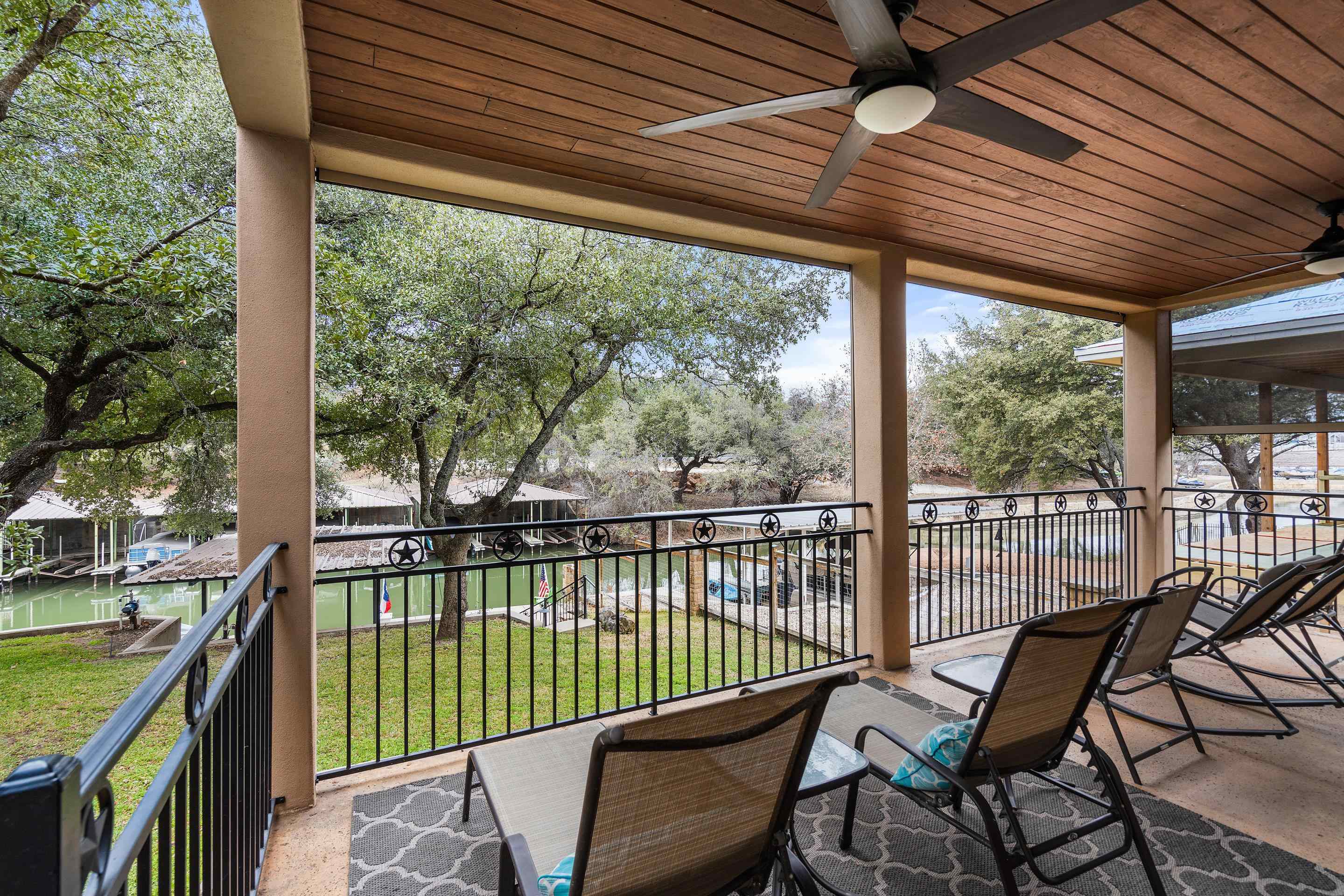 118 Bridgepoint Drive
